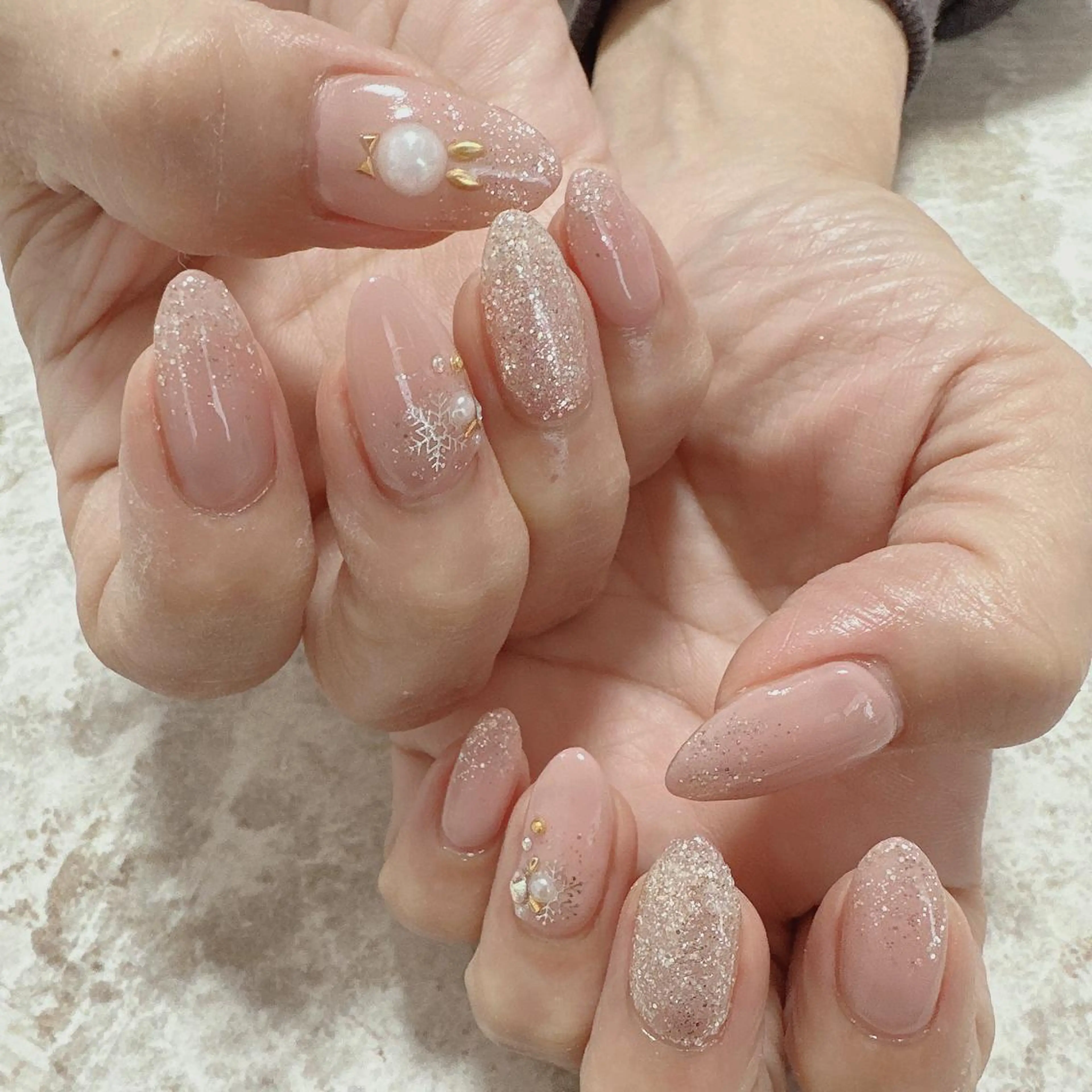 ネイル 吉岡 裕子のネイルデザイン