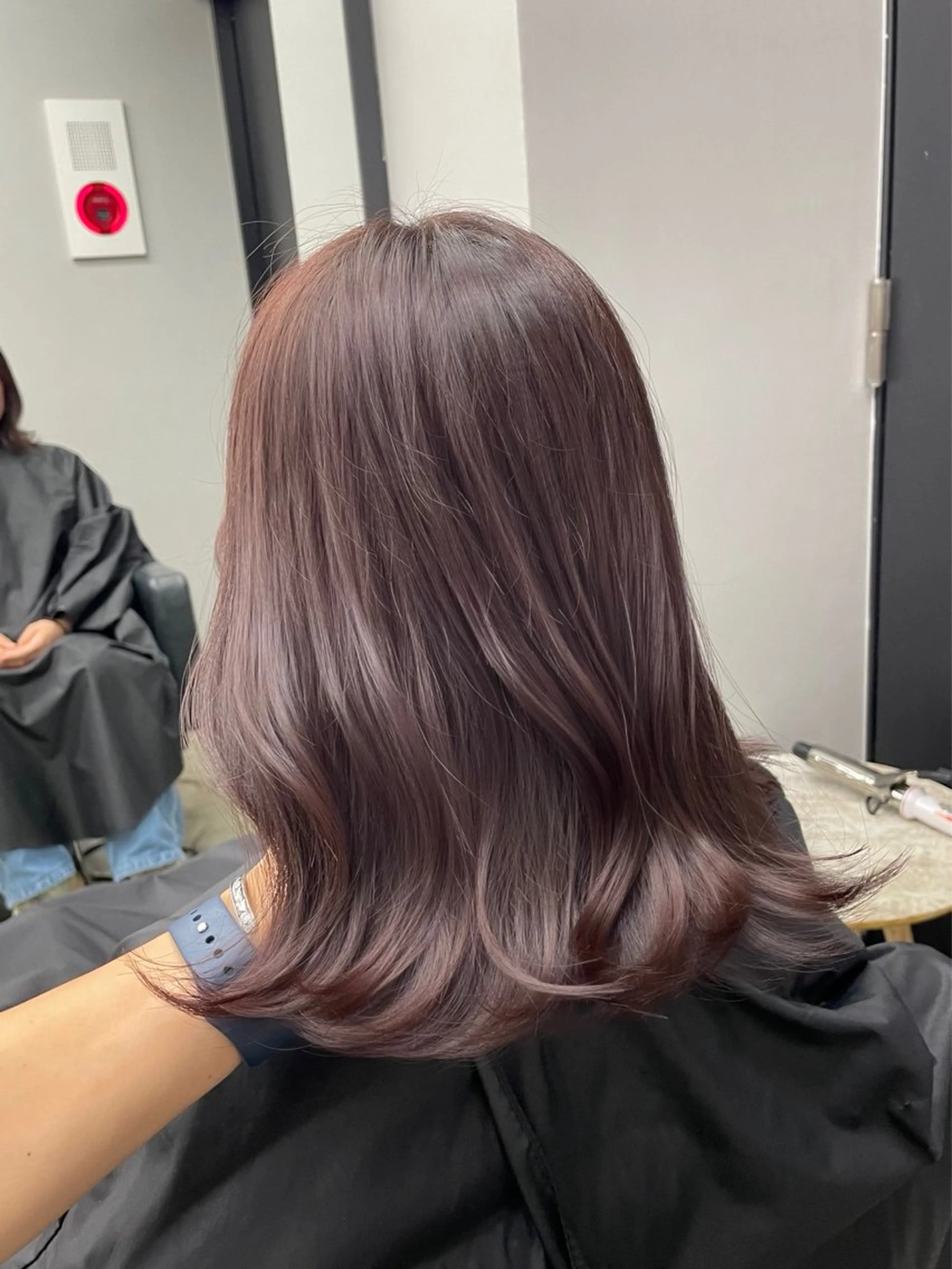 セミロング カラー 新宿/韓国ヘア/ 髪質改善ストレートのヘアスタイル