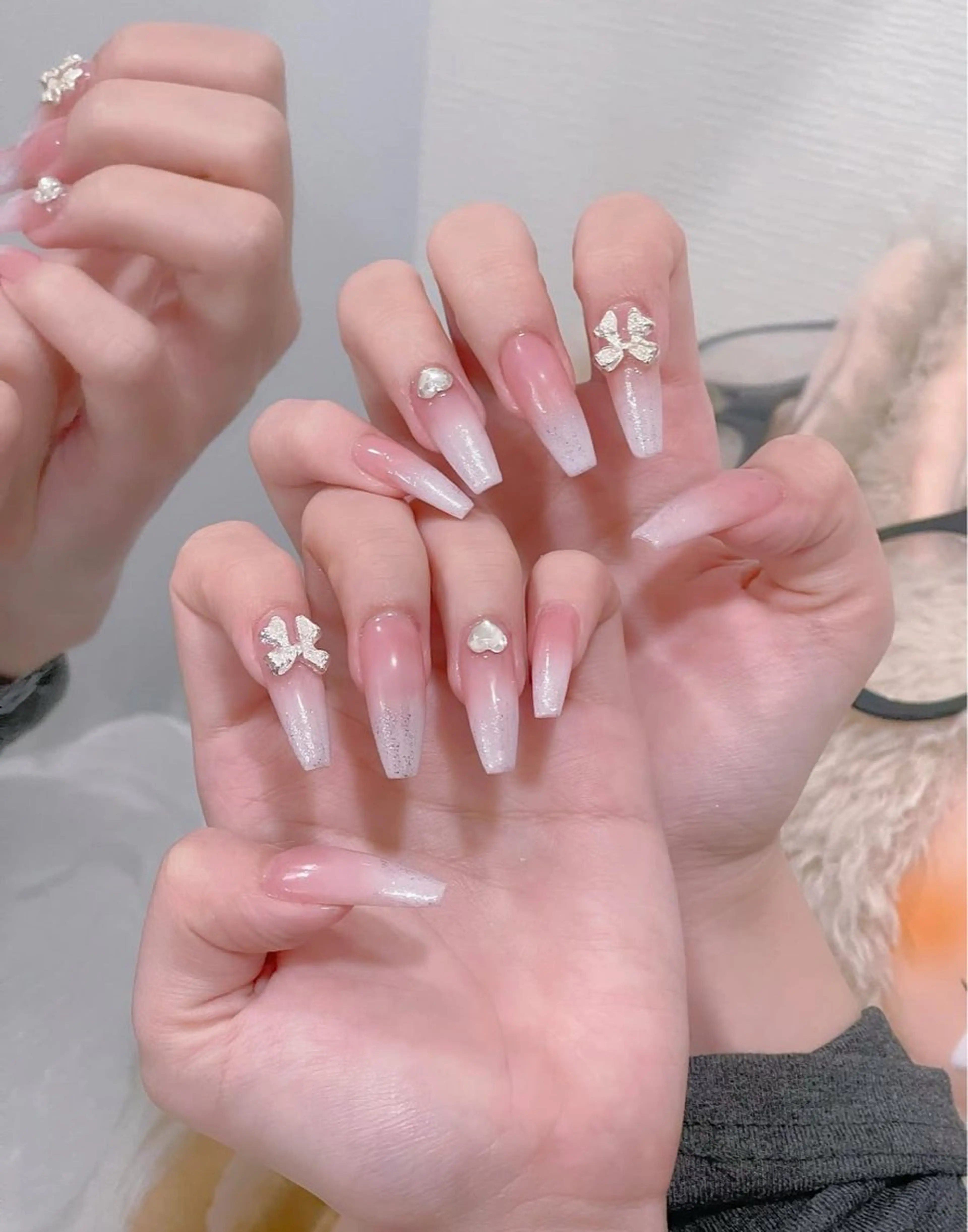 ネイル アニー ルナのネイルデザイン