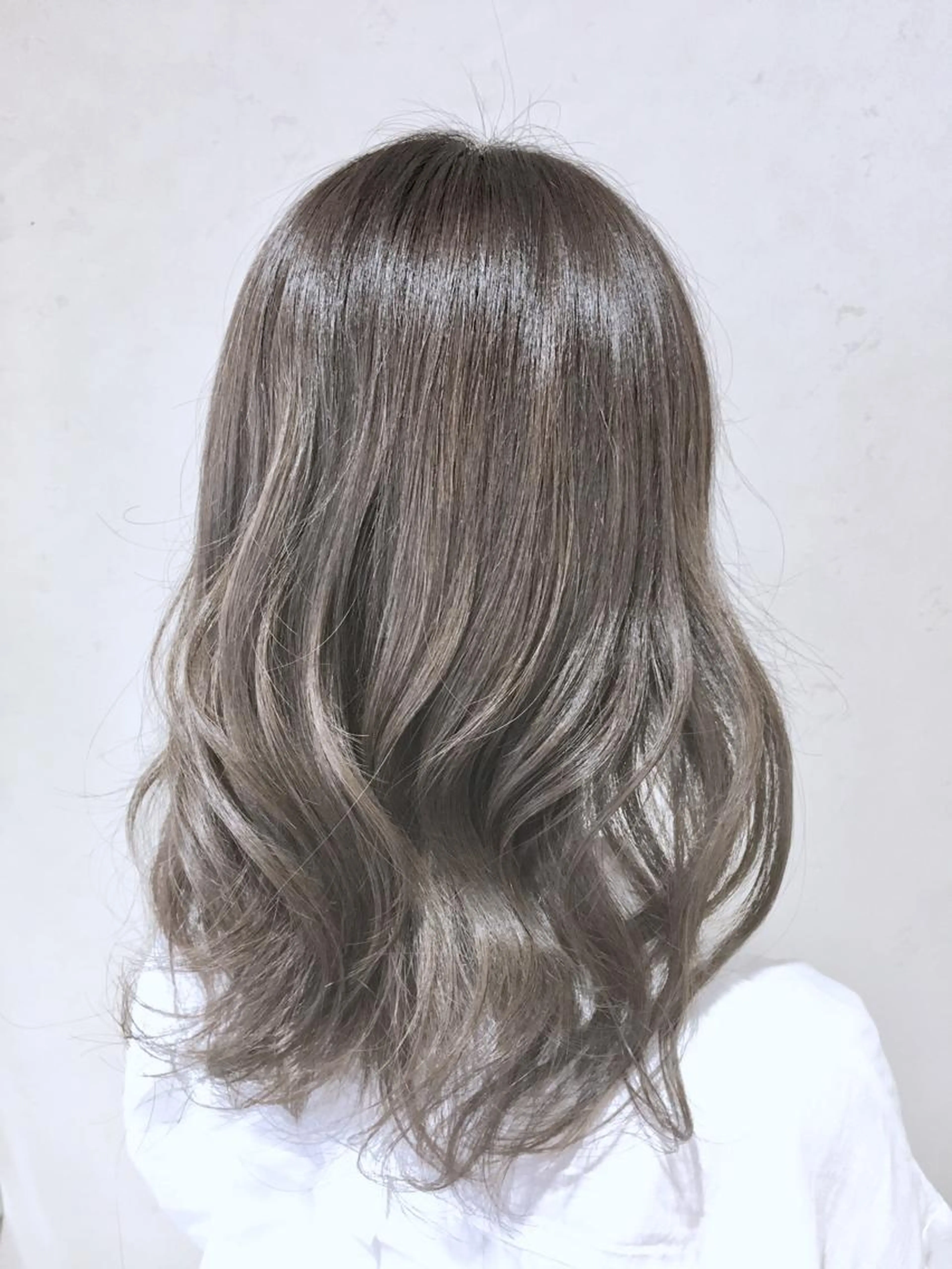 ✨新規限定♪【圧倒的透明感】カット & イルミナカラー & Deeplayerトリートメント✨の写真