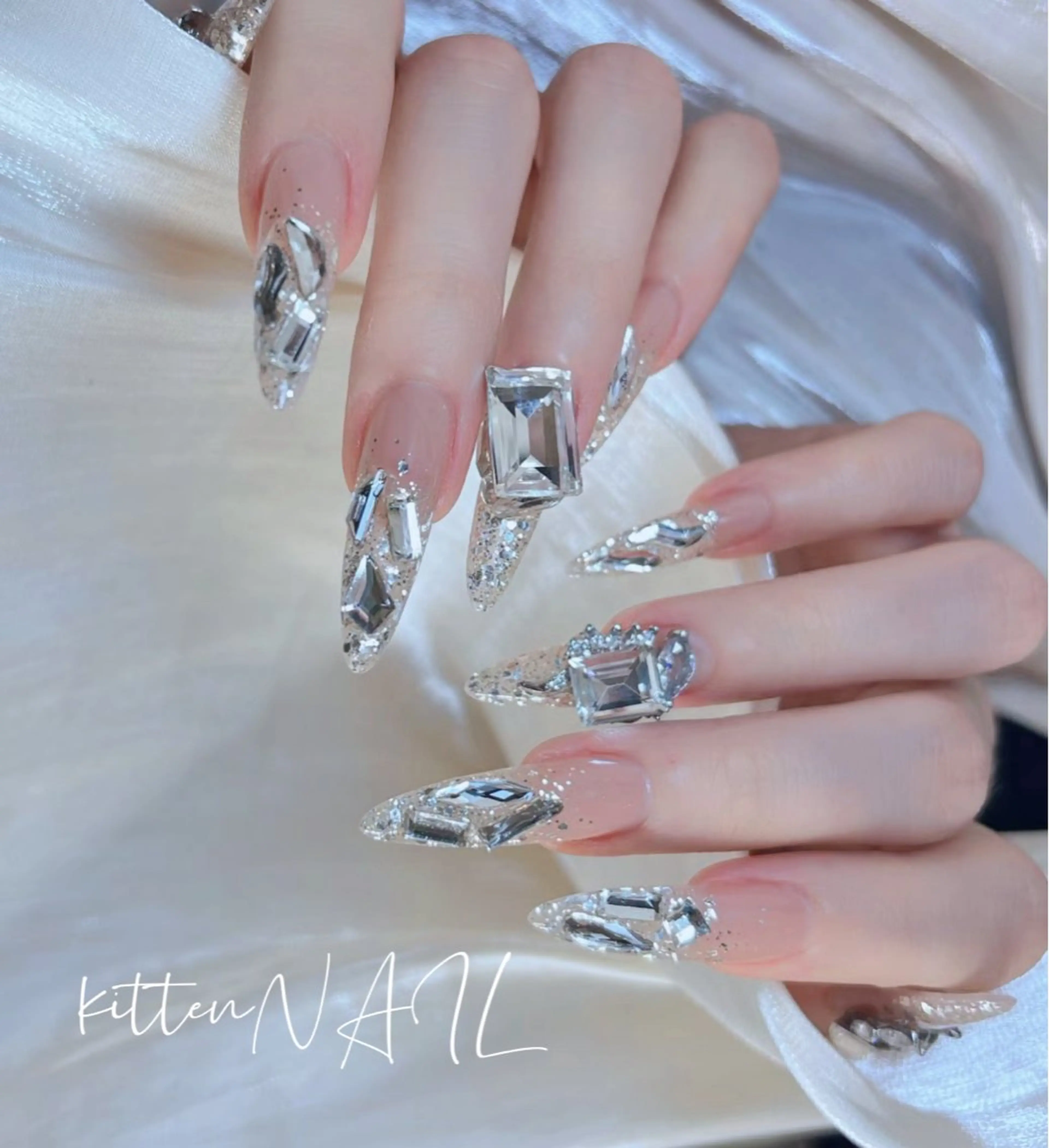 ネイル ハンドネイル コネコ ネイルサロンのネイルデザイン