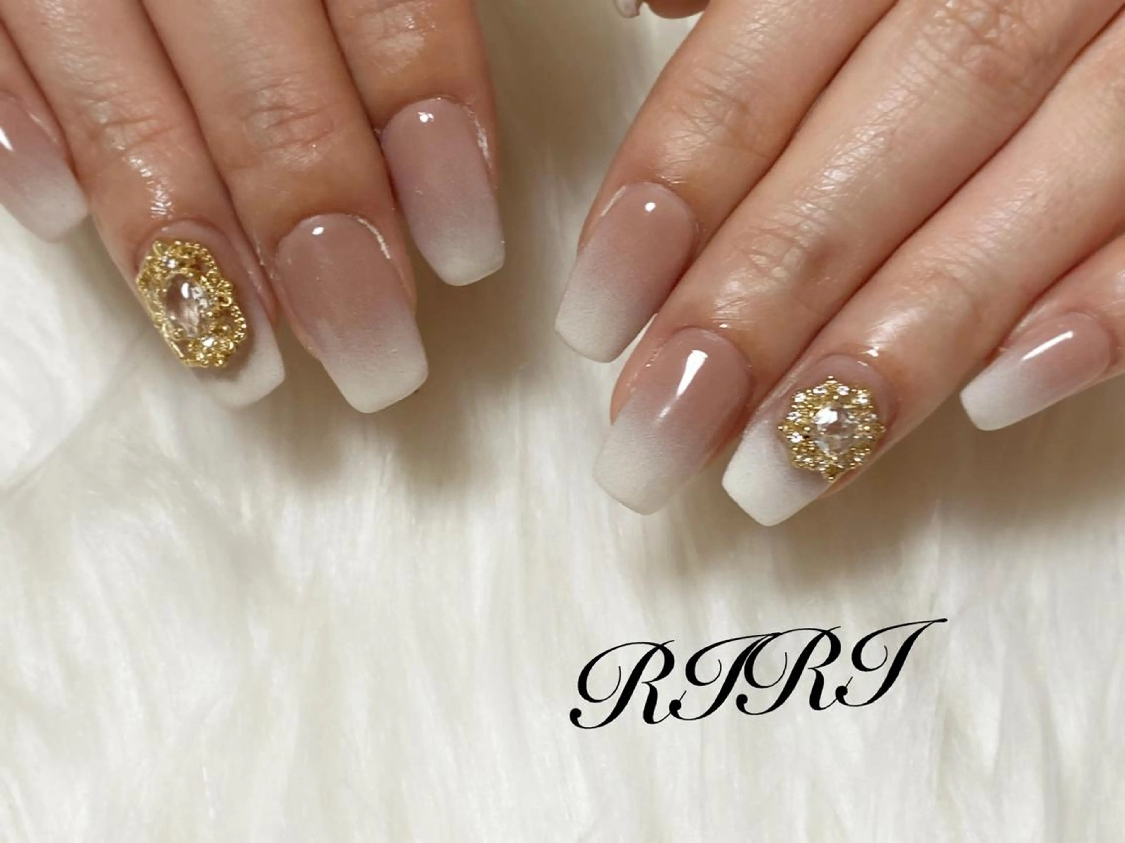 ネイル ジェルネイル riri オーナーのネイルデザイン