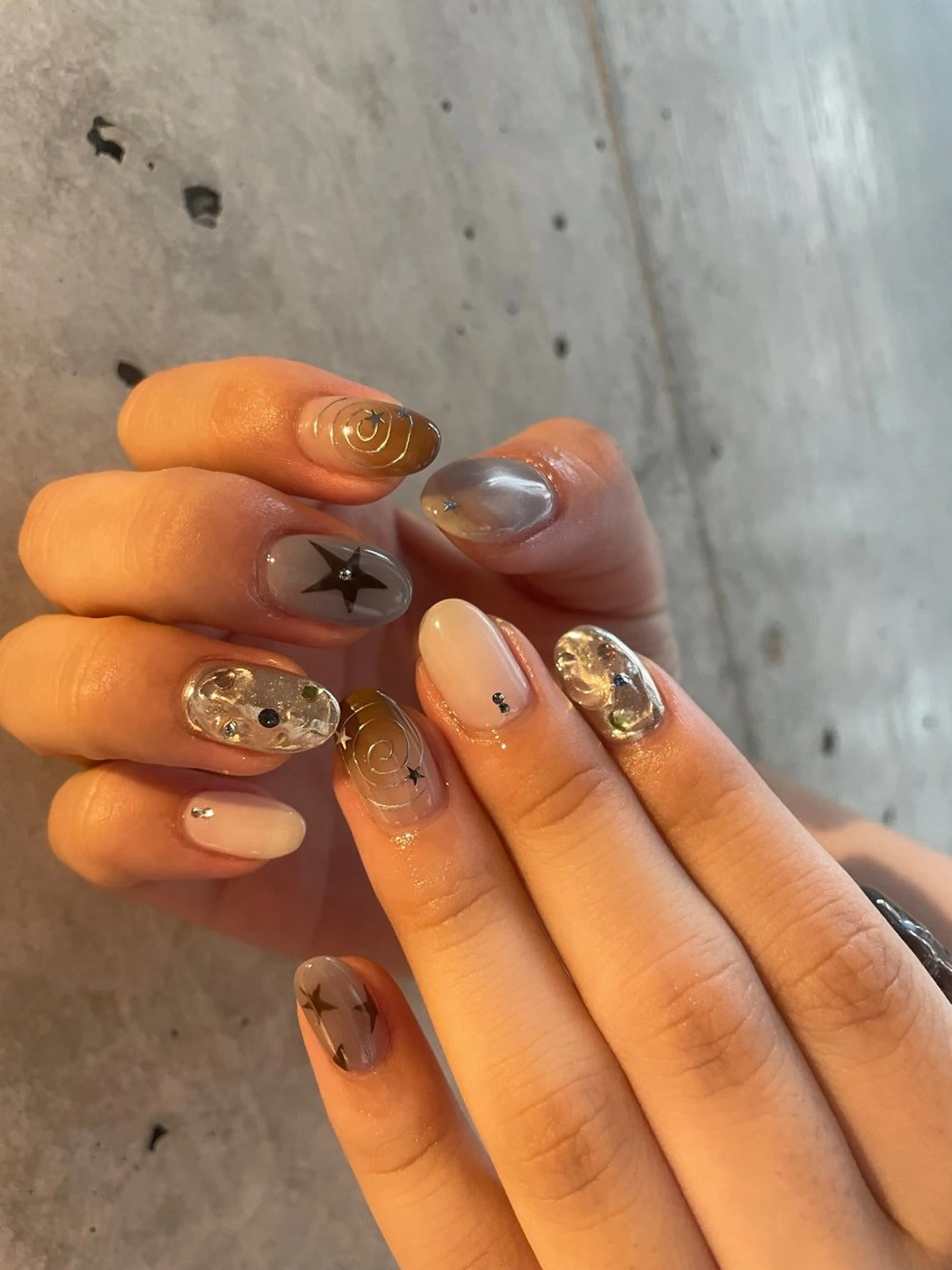 ネイル 持ち込み Manon Yuiのネイルデザイン