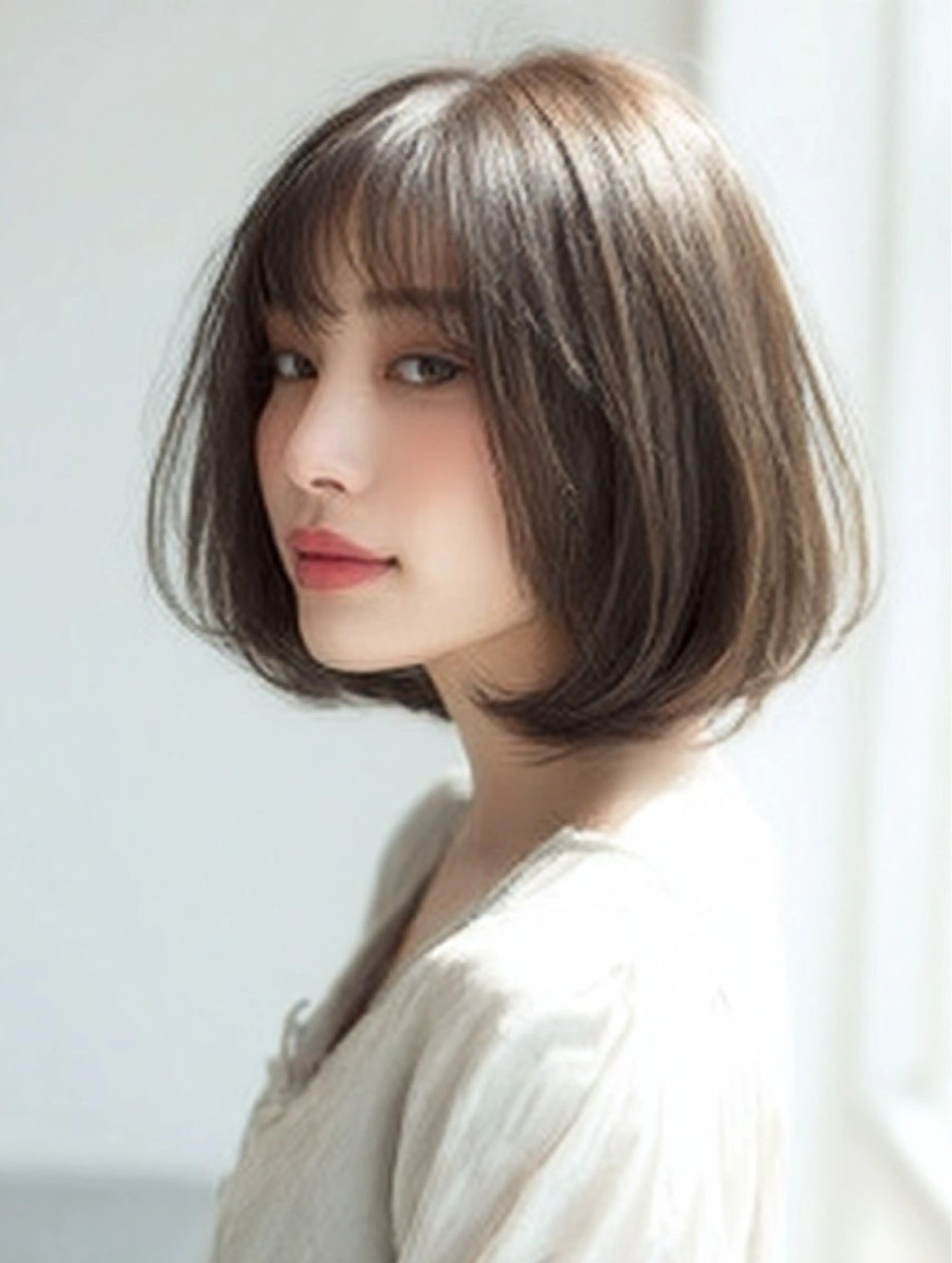 ショート 顔まわりレイヤー 顔周りカット ハッシュカット ハイレイヤー 髪質改善 カット 縮毛矯正 トリートメント ✨毛髪診断で絶対綺麗 ✨美髪艶髪専門✨高浪のヘアスタイル