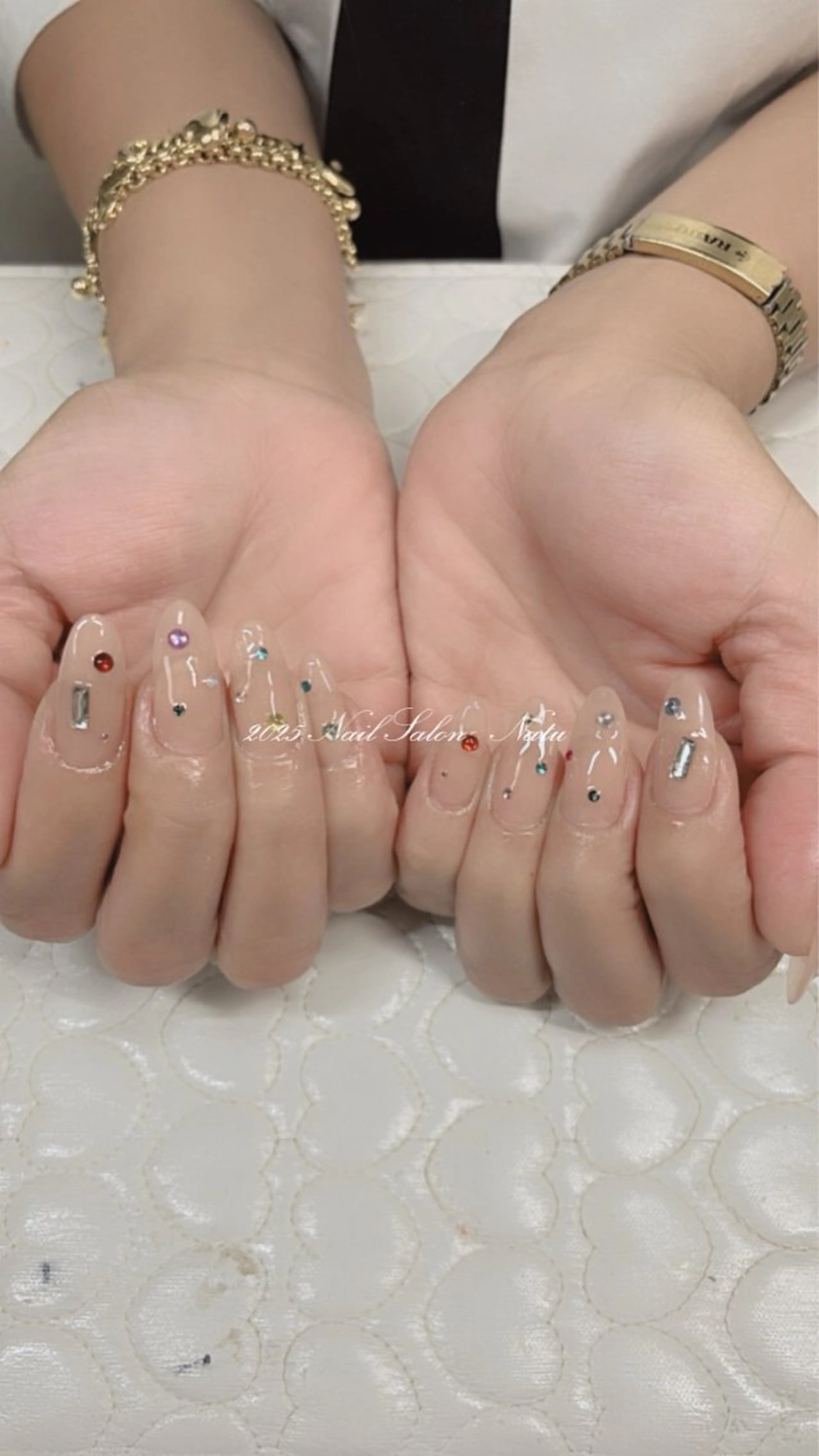 ネイル 長さ出し ロングネイル ストーンネイル nailsalon　 Natuのネイルデザイン