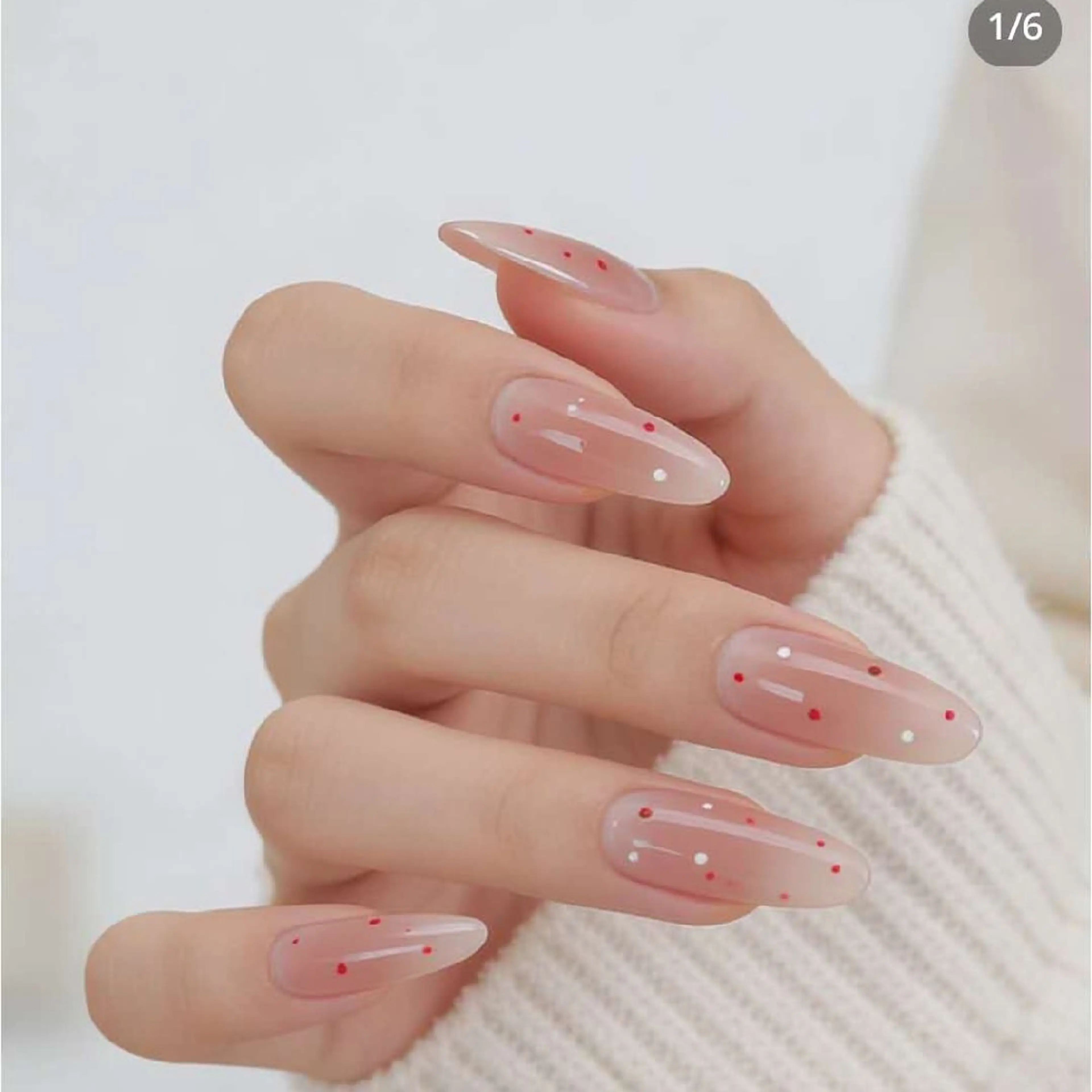 ネイル 小島 阿佑美のネイルデザイン