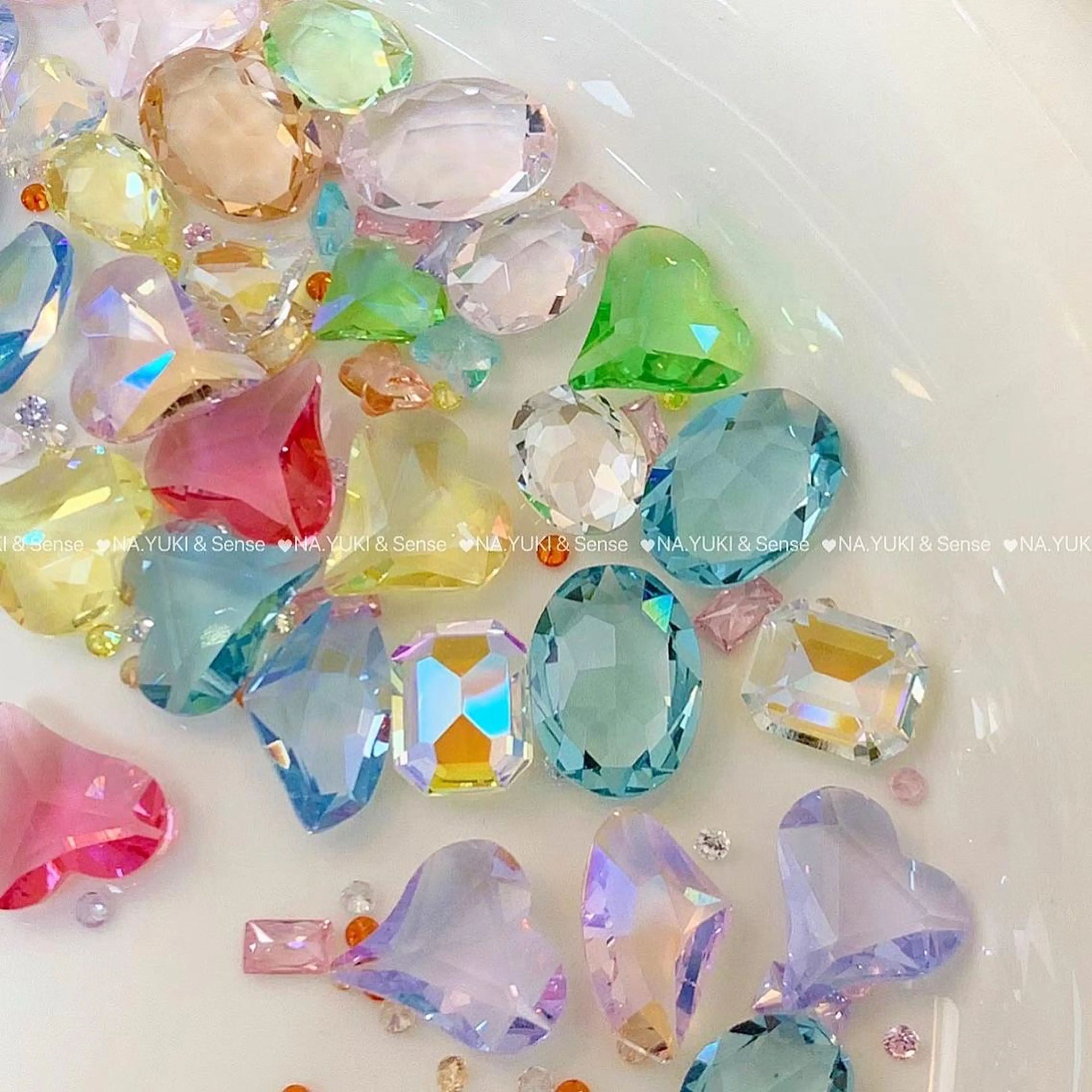 ネイル ハンドネイル ハンドケア Kurieitibu 🍬Byu~tīのネイルデザイン