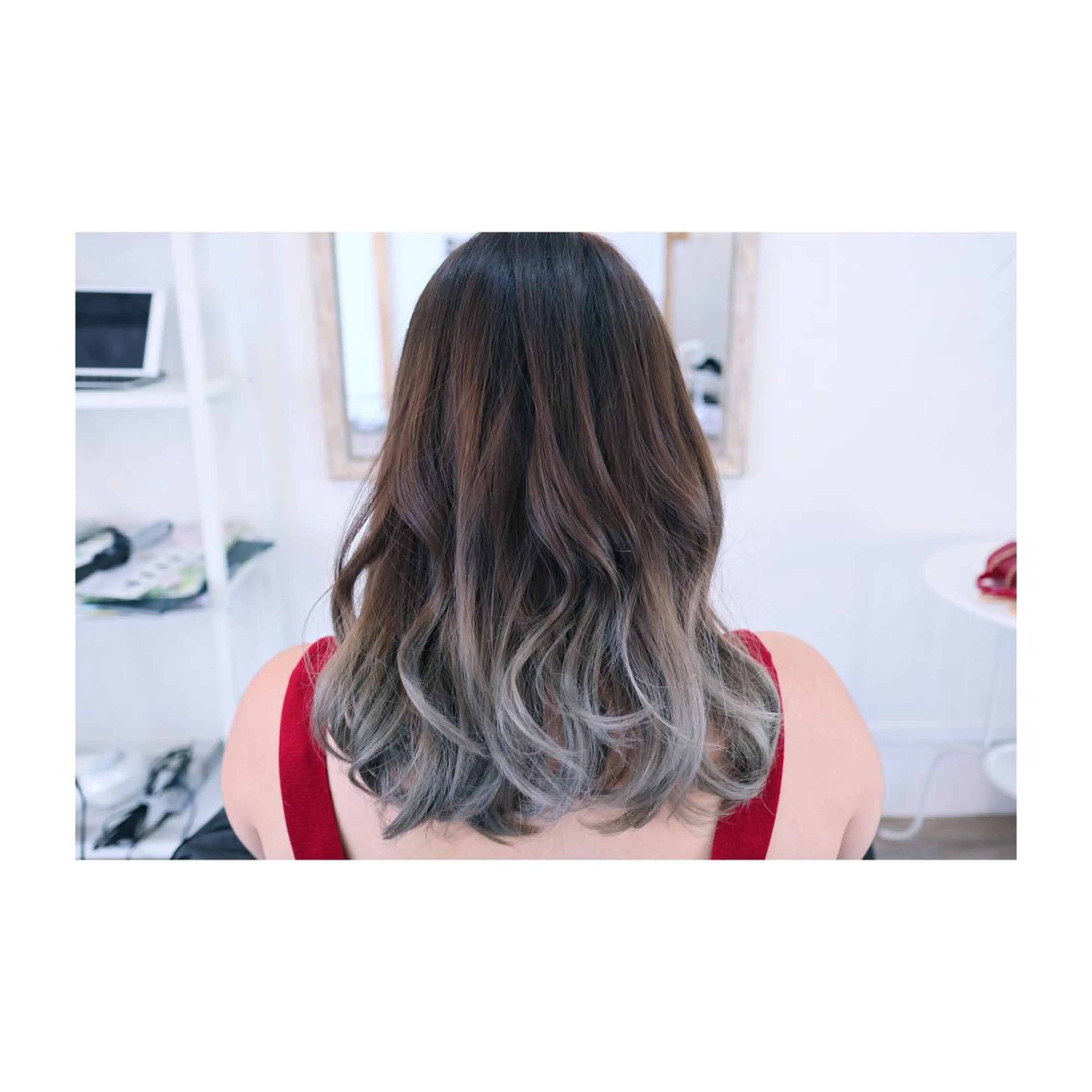 ロング 谷川 裕徳のヘアスタイル