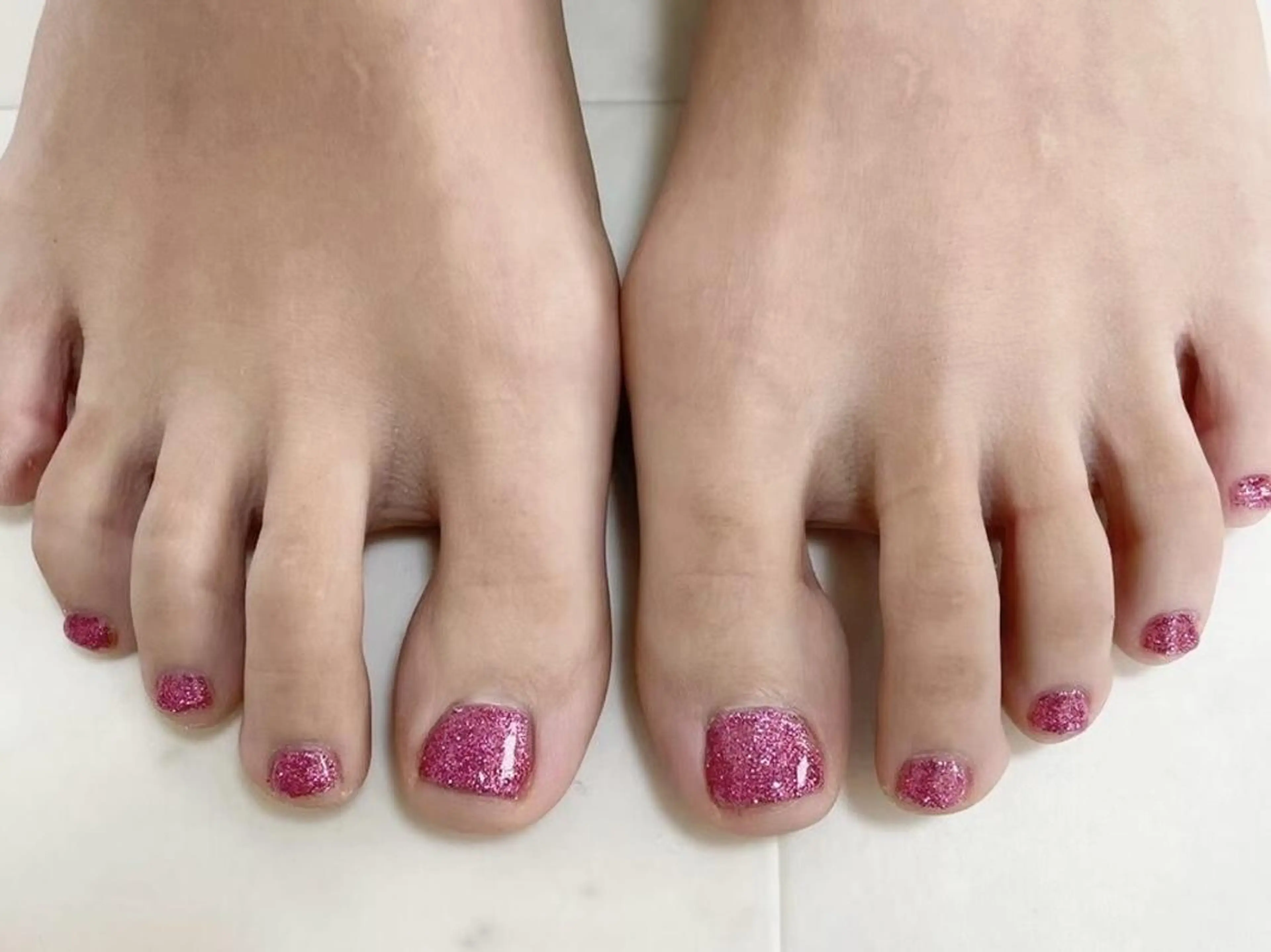 ネイル フットネイル Ravissy nail.のネイルデザイン