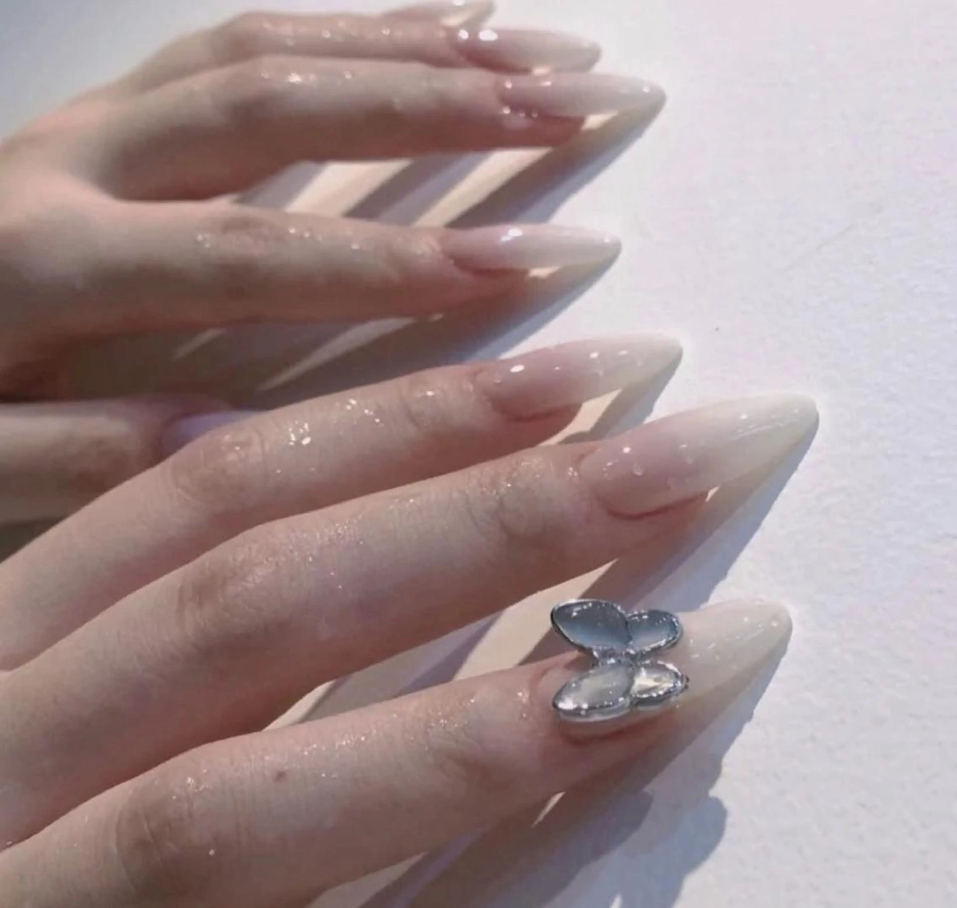 ネイル 🦋ネイルサロン ブラン🌈ゆりのネイルデザイン