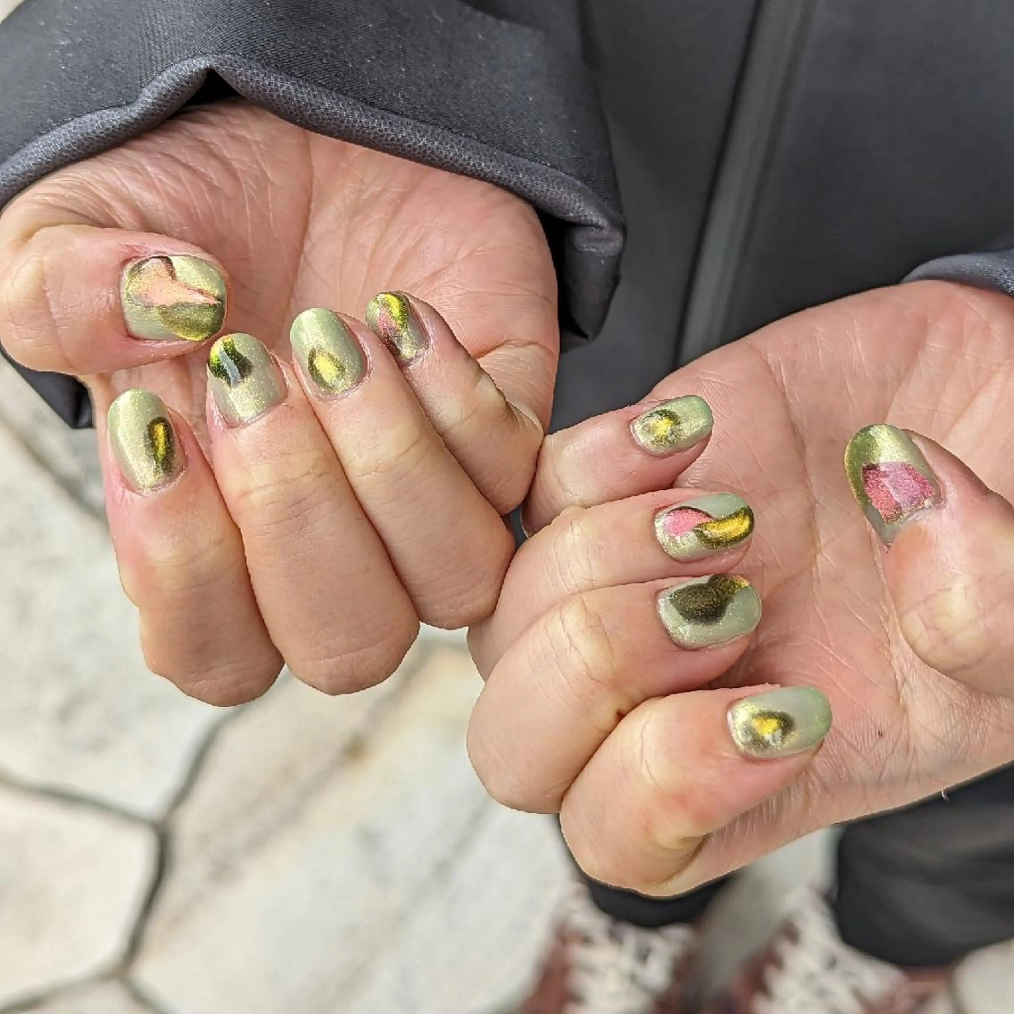 ネイル マグネットネイル ナリタ・ マミのネイルデザイン