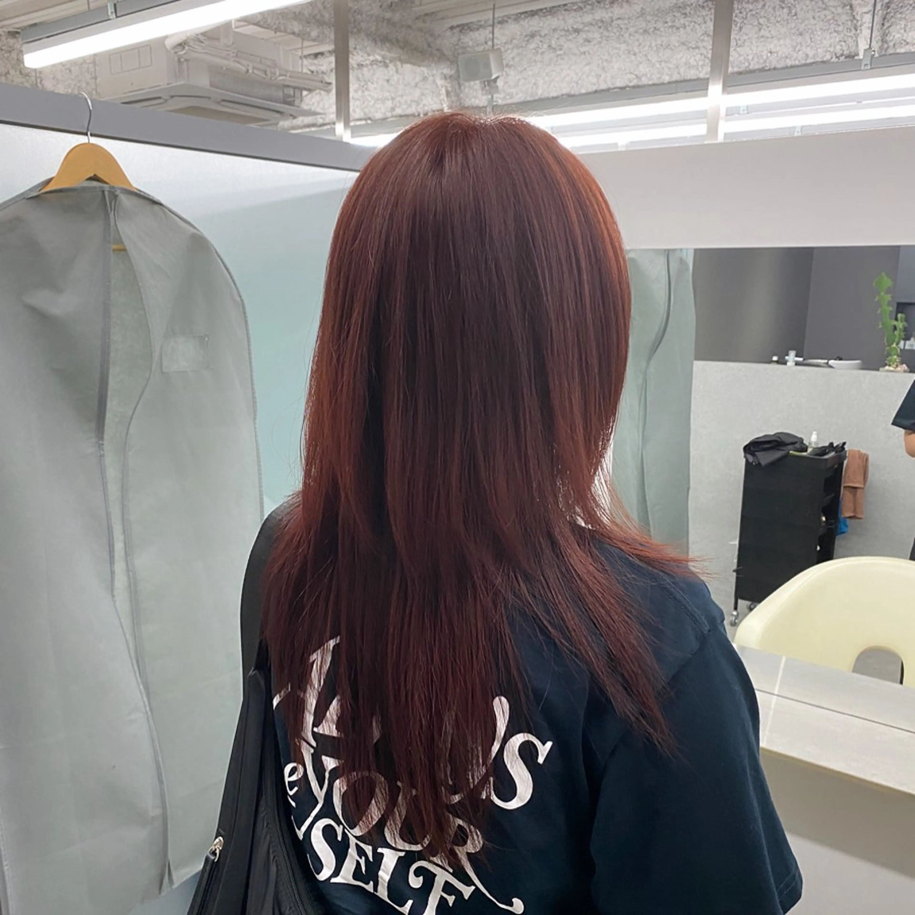 セミロング カラー ブリーチ ダブルカラー ブリーチなしカラー レッドカラー 韓国風ヘア ヘアカラー 江坂トレンド韓国風 髪質改善shinoのヘアスタイル