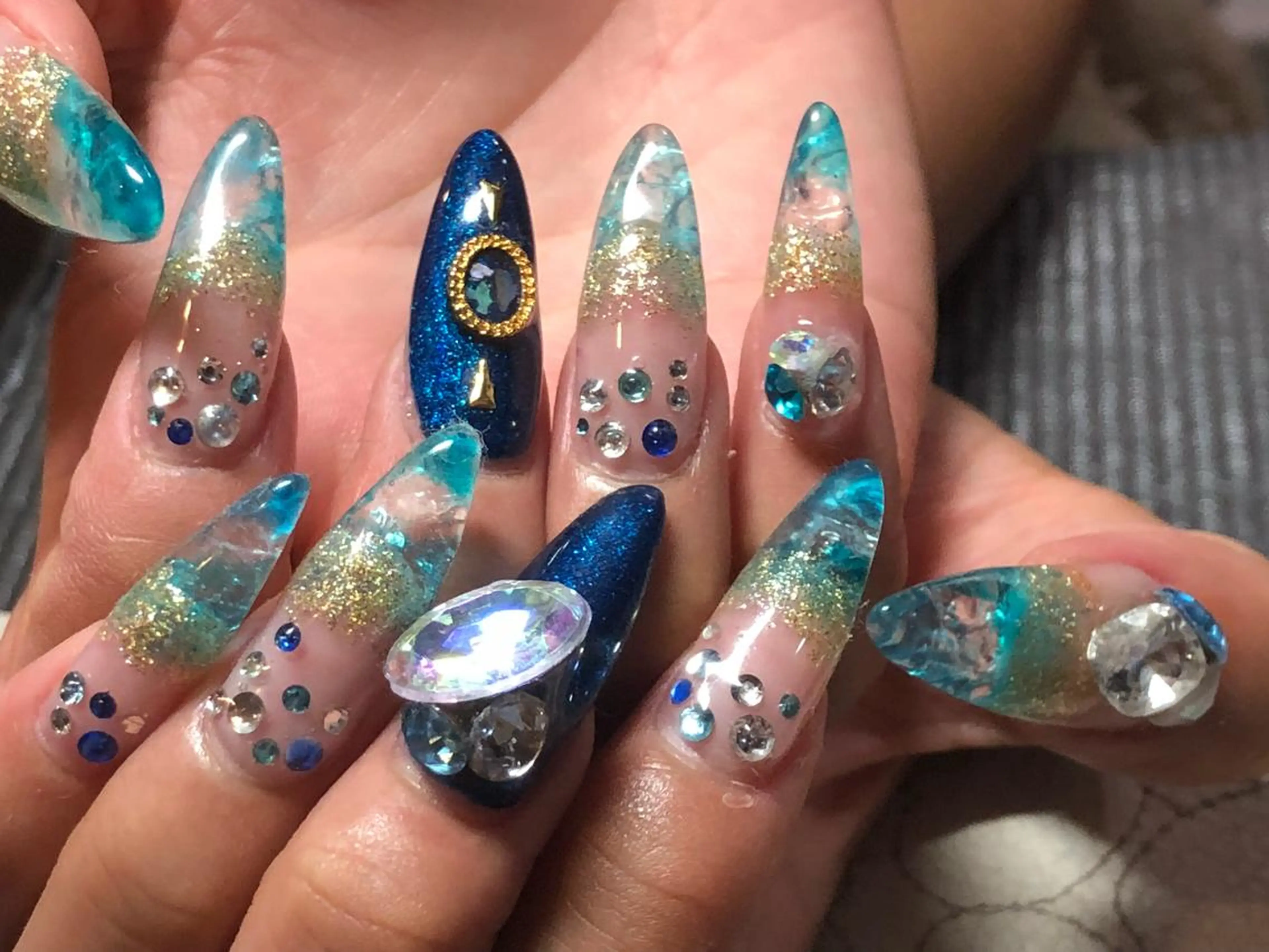 ネイル アクアライズ所属・アクア ライズのネイルデザイン