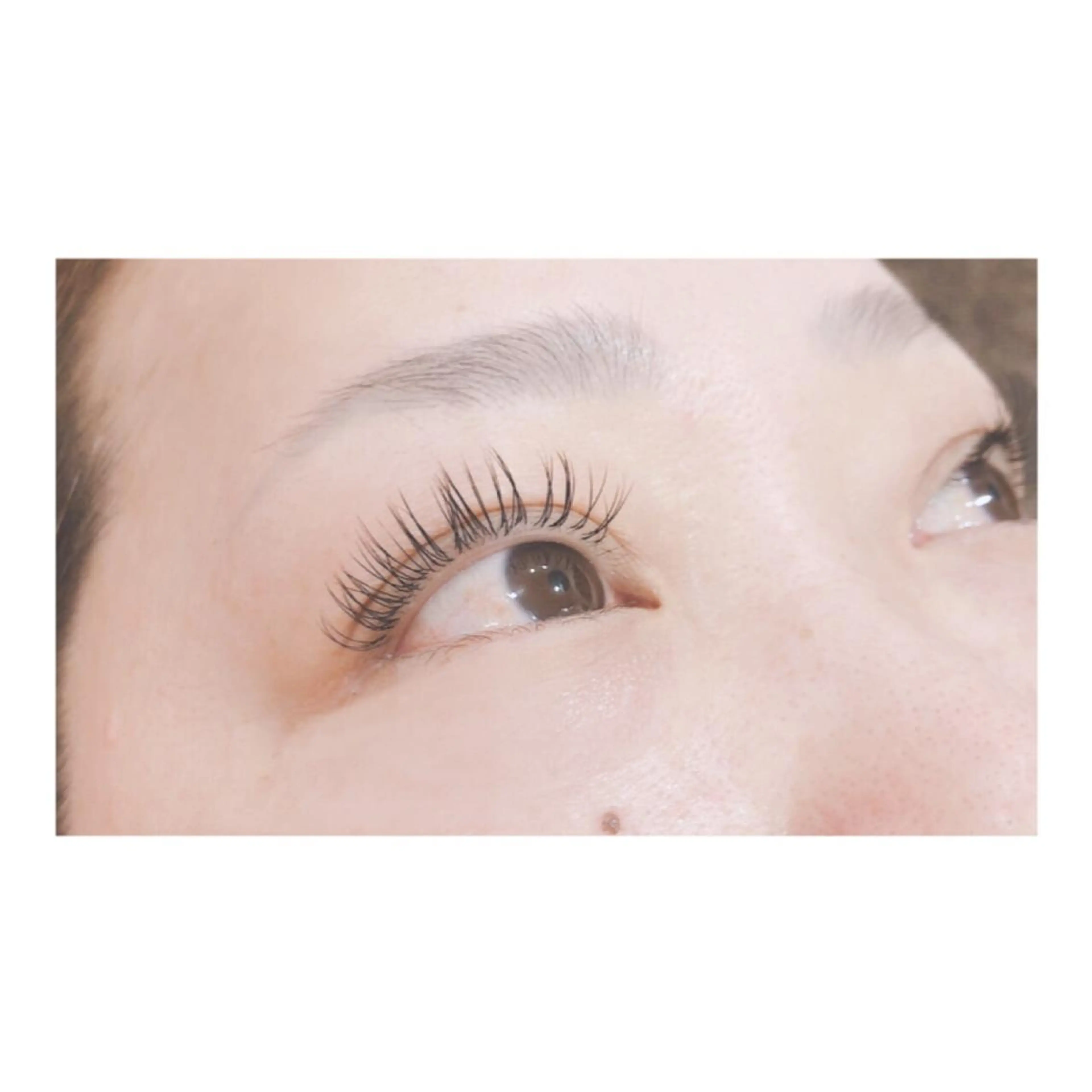 マツエク・マツパ フラットラッシュ Nana .のマツエク・マツパデザイン