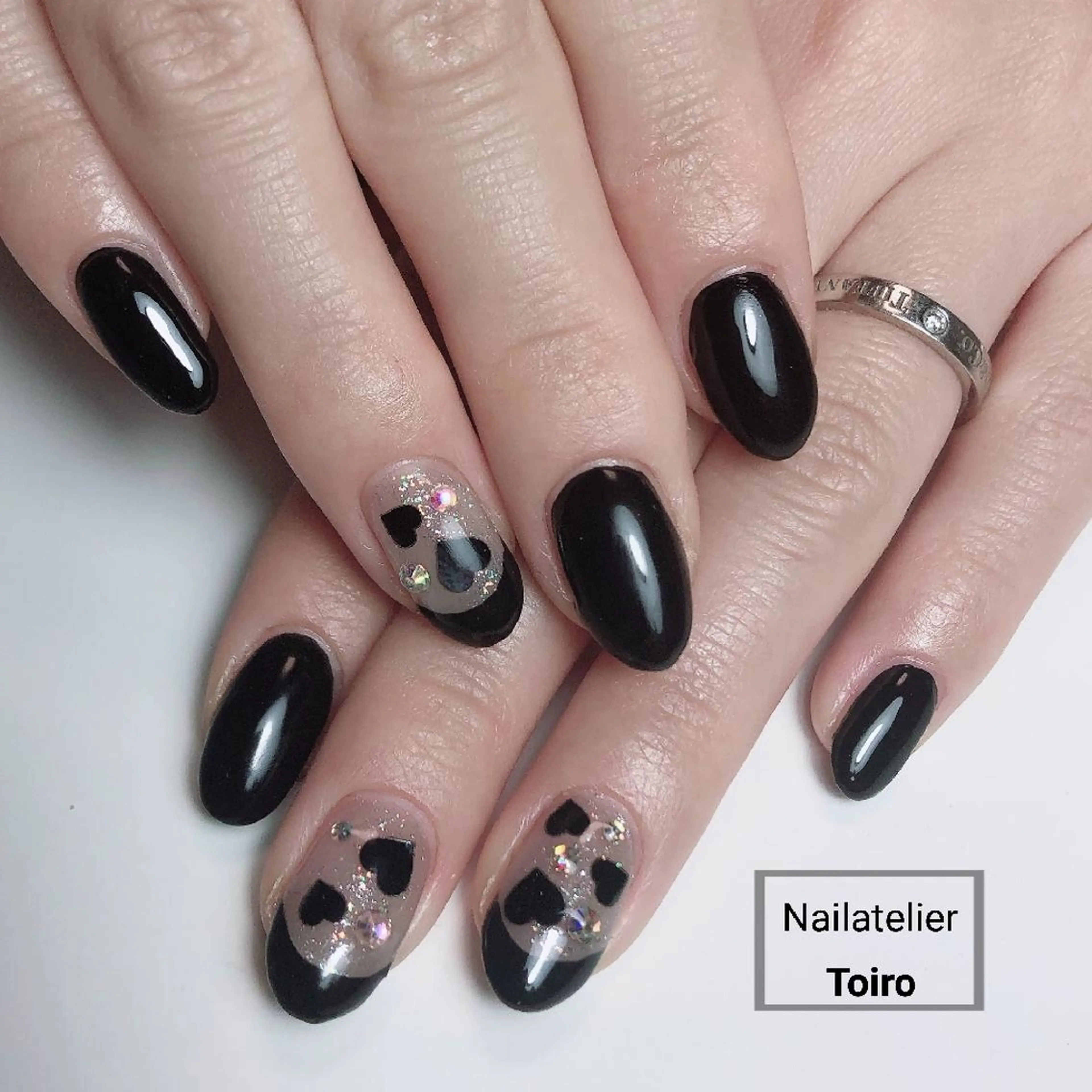 ミディアム ☺︎山部 志麻☺︎のネイルデザイン