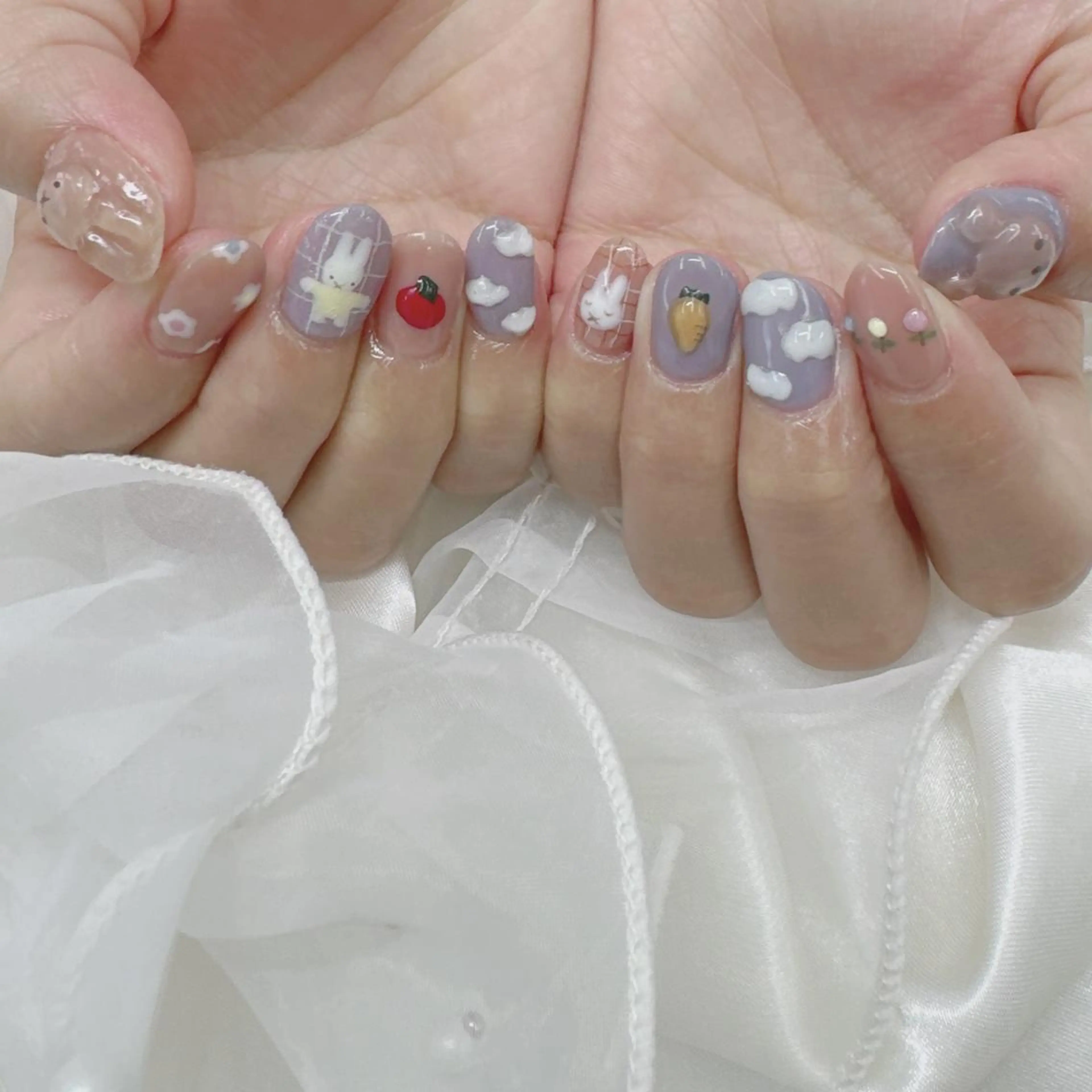 ネイル Nail salon Honey Beeのネイルデザイン