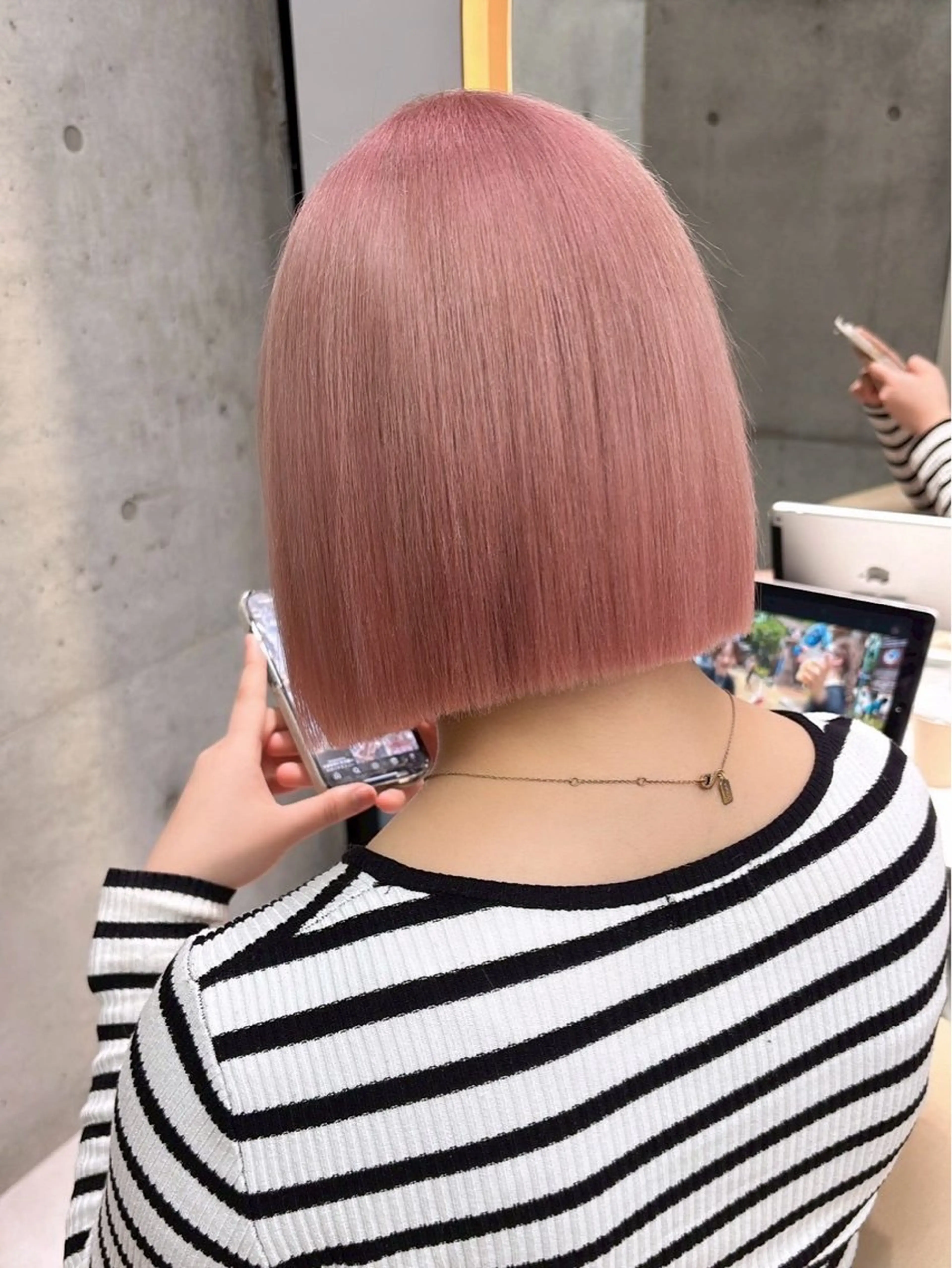 ミディアム カラー 切りっぱなしボブ ボブレイヤー アッシュ アッシュブラウン ベージュカラー ボブ/髪質改善 jionのヘアスタイル