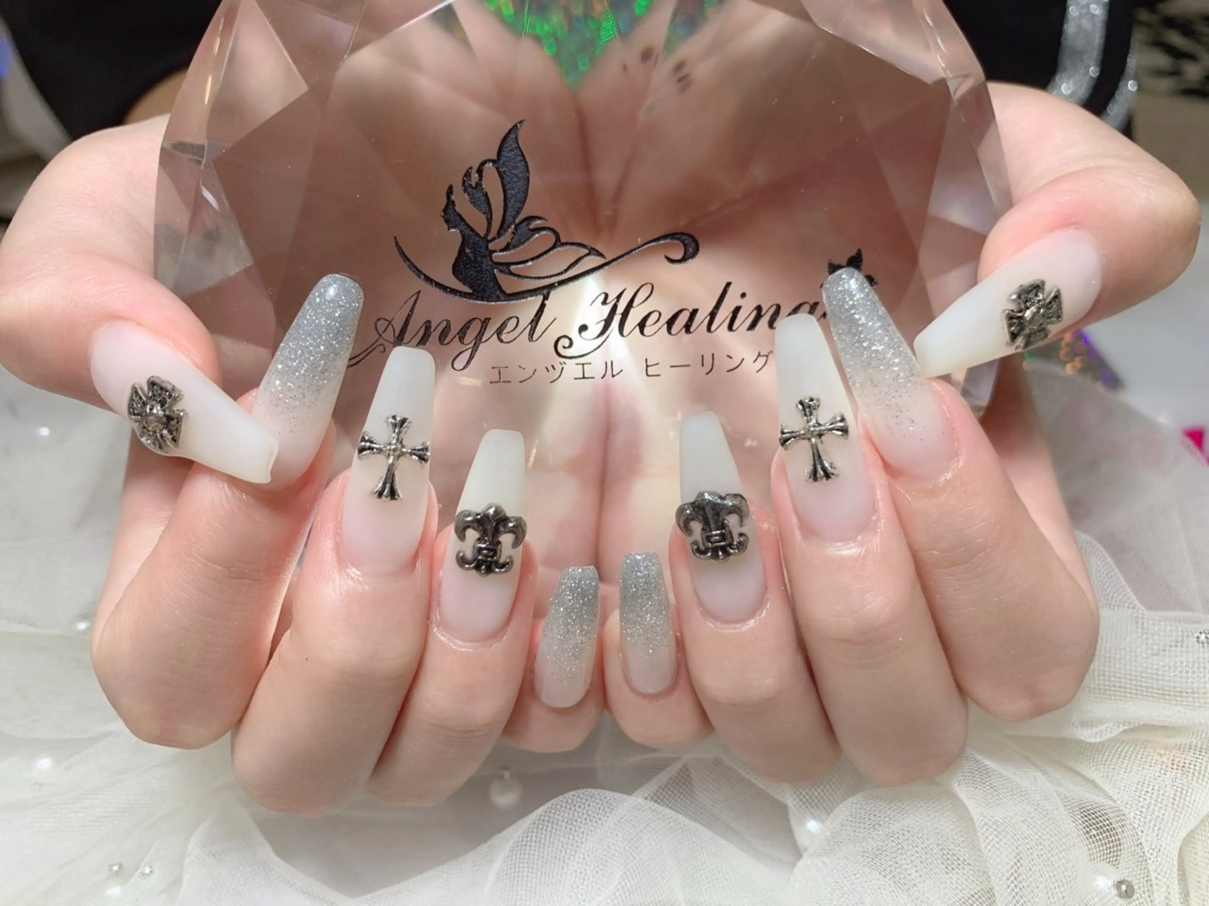 ネイル エンジェル ヒーリング 矢場町店のネイルデザイン