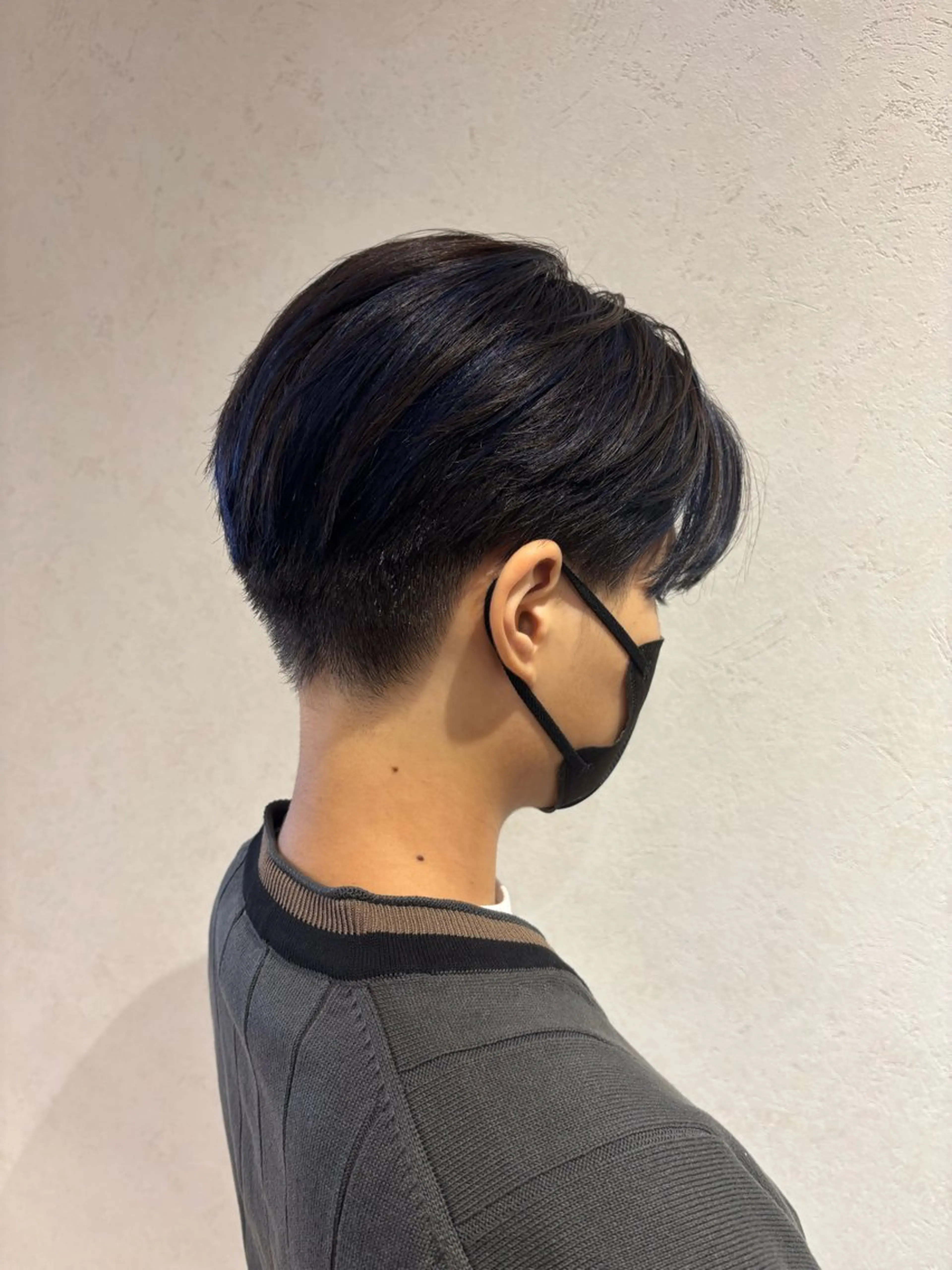 ショート カラー 室塚 志穏のヘアスタイル