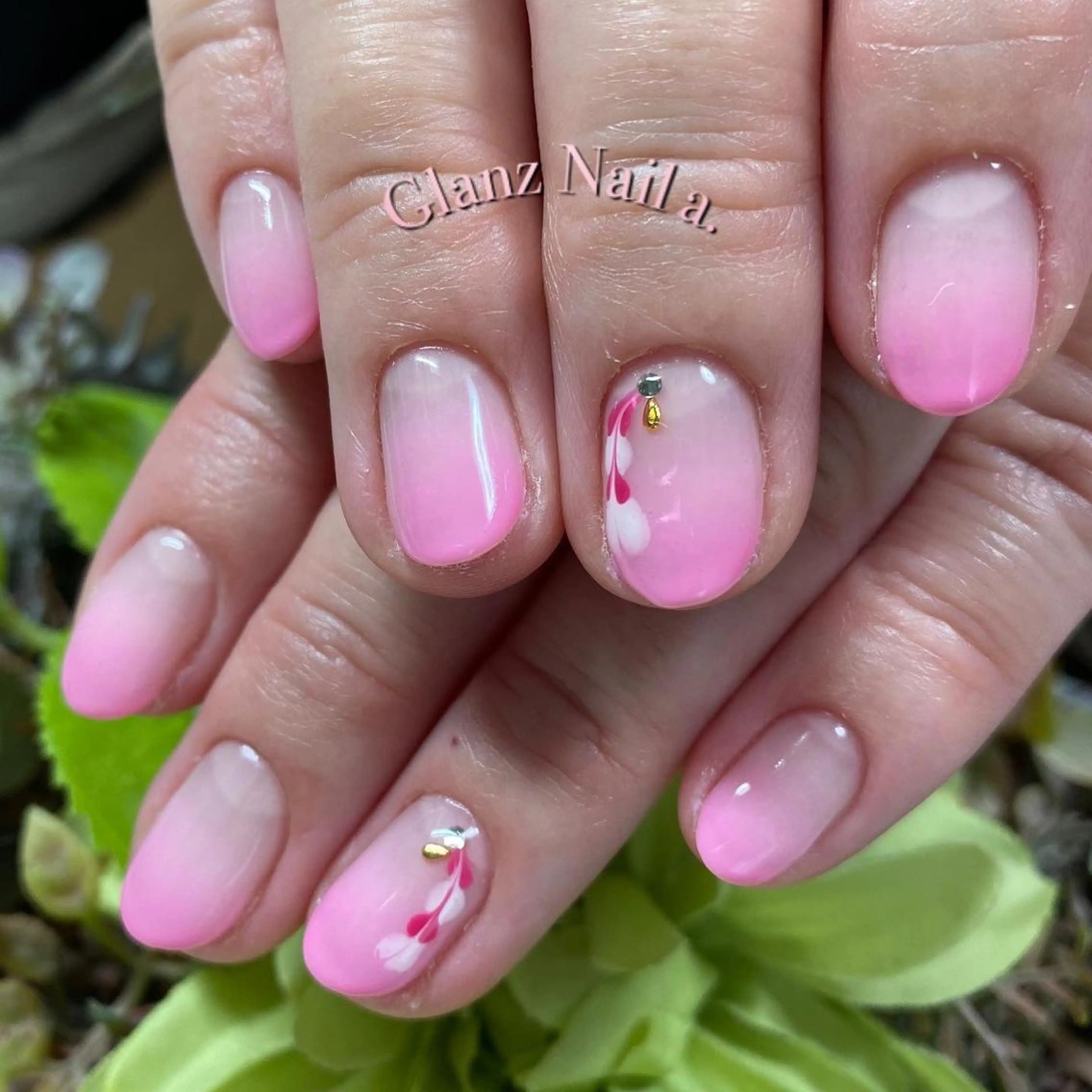 ネイル ハート 春ネイル Glanz  Nail aのネイルデザイン