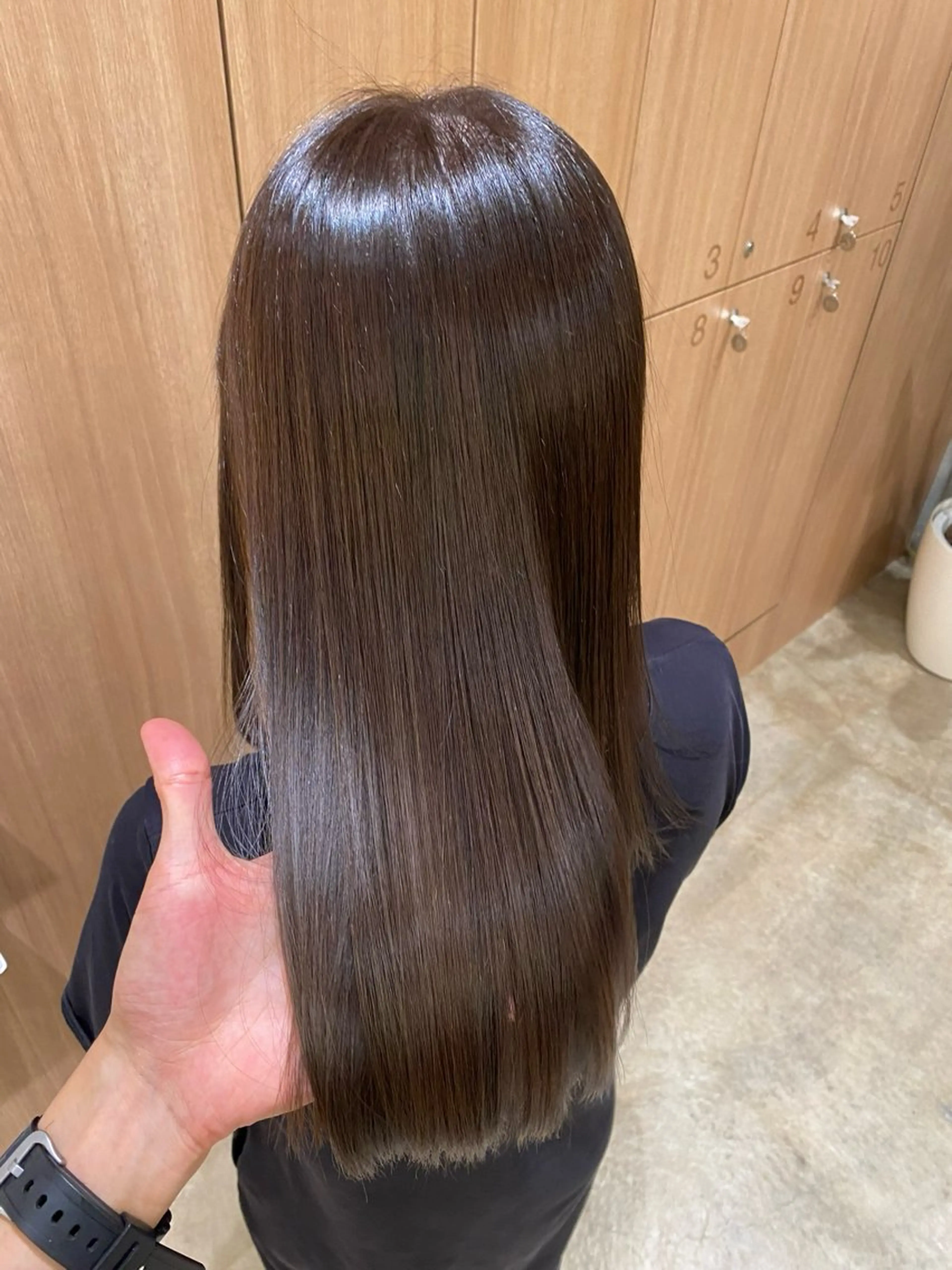 ロング 縮毛矯正 縮毛矯正 NICA所属・陶山 直樹のヘアスタイル