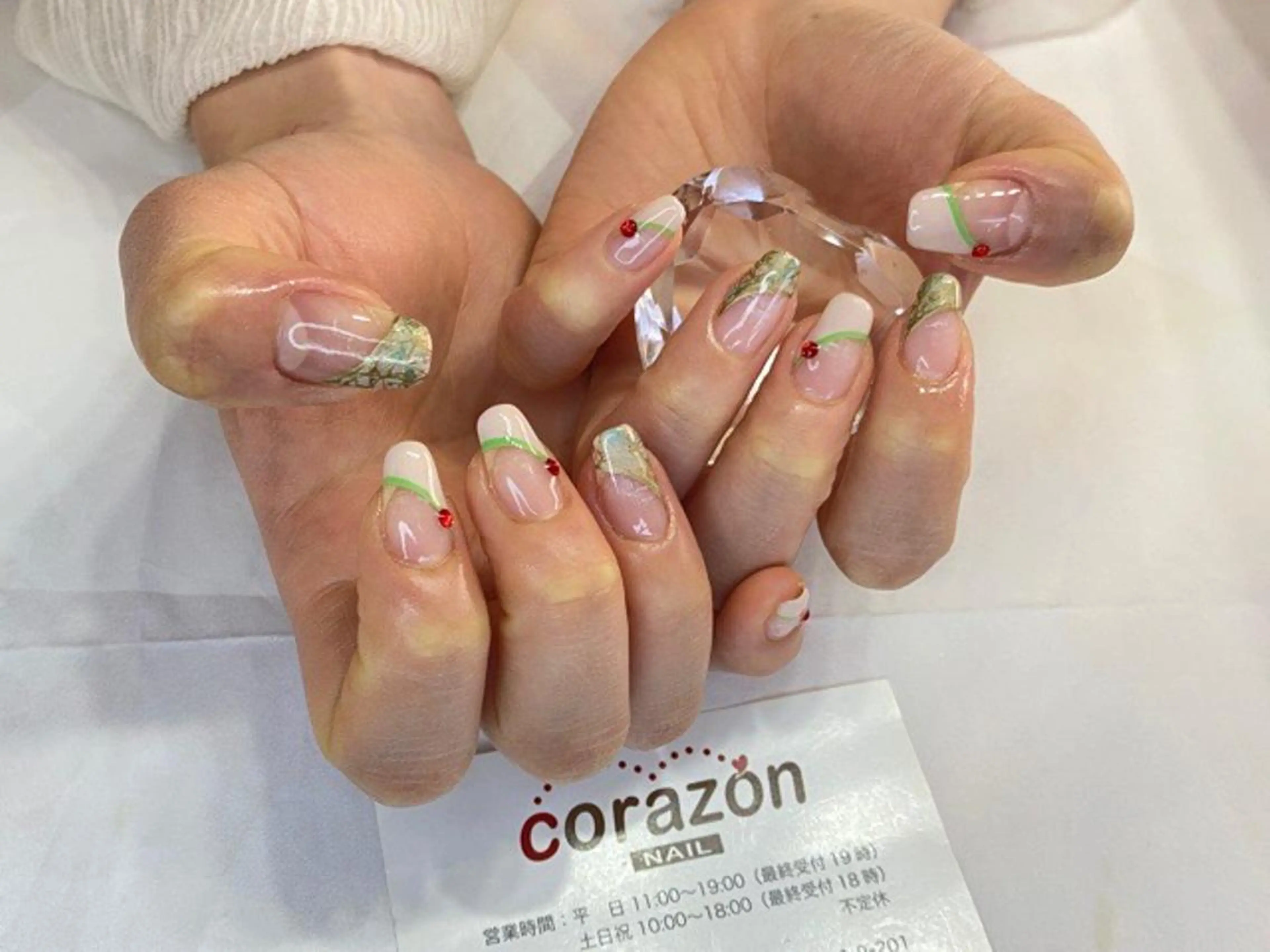 ネイル アートネイル フレンチネイル グリーン 斜めフレンチ ピンク corazon所属・ネイリスト aicoのネイルデザイン