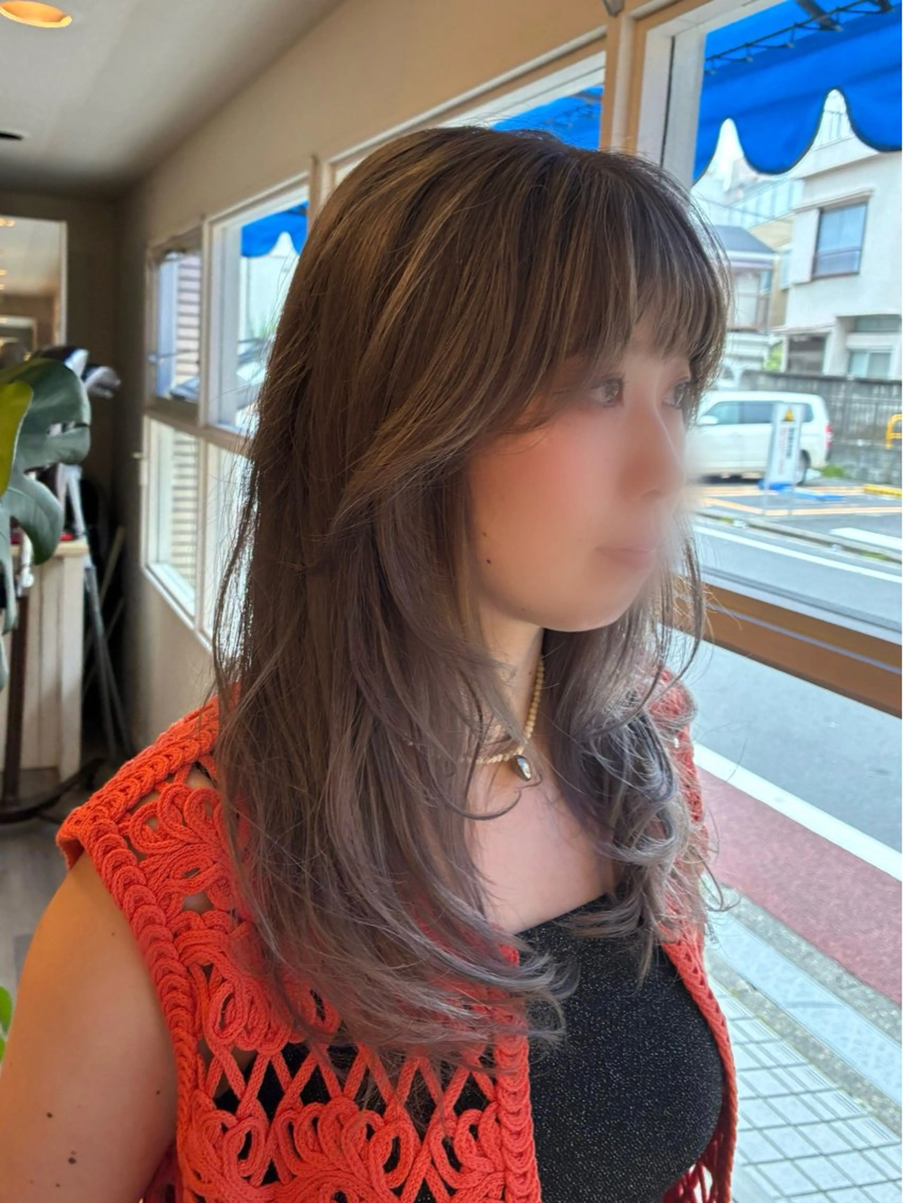 セミロング 顔まわりレイヤー 顔周りカット ハッシュカット 韓国風ヘア レイヤーカット カット unpluslien ユウカ👓のヘアスタイル