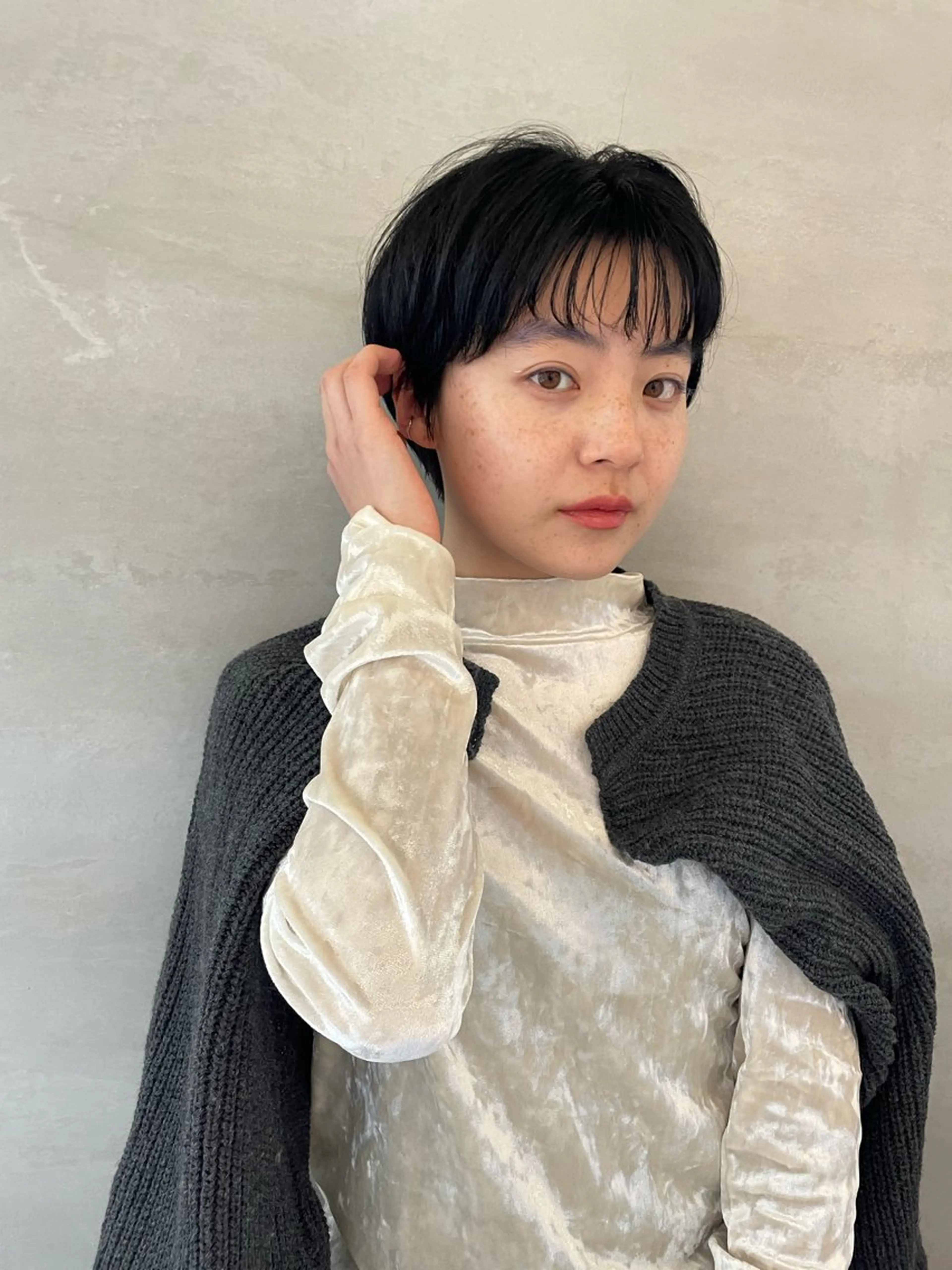 ショート カット 鶴井 美空のヘアスタイル