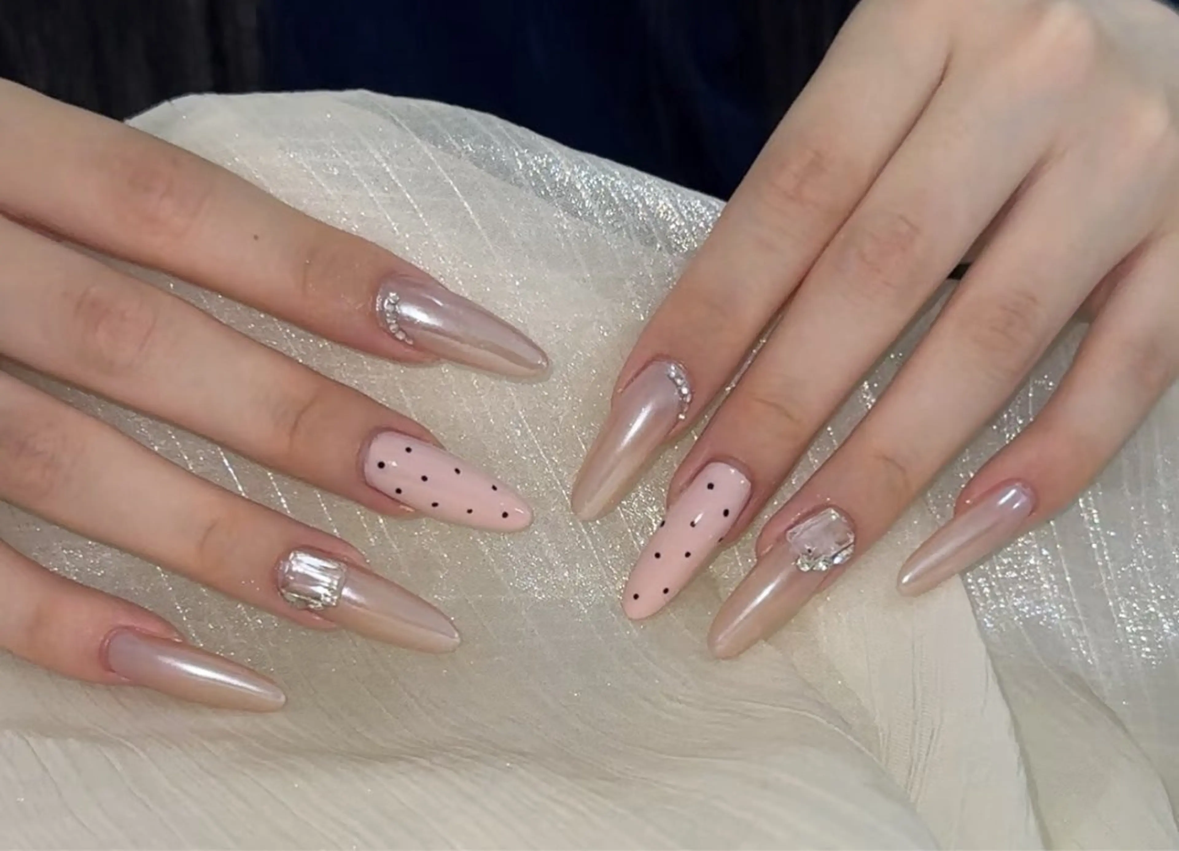 ネイル ハンドネイル コネコ ネイルサロンのネイルデザイン