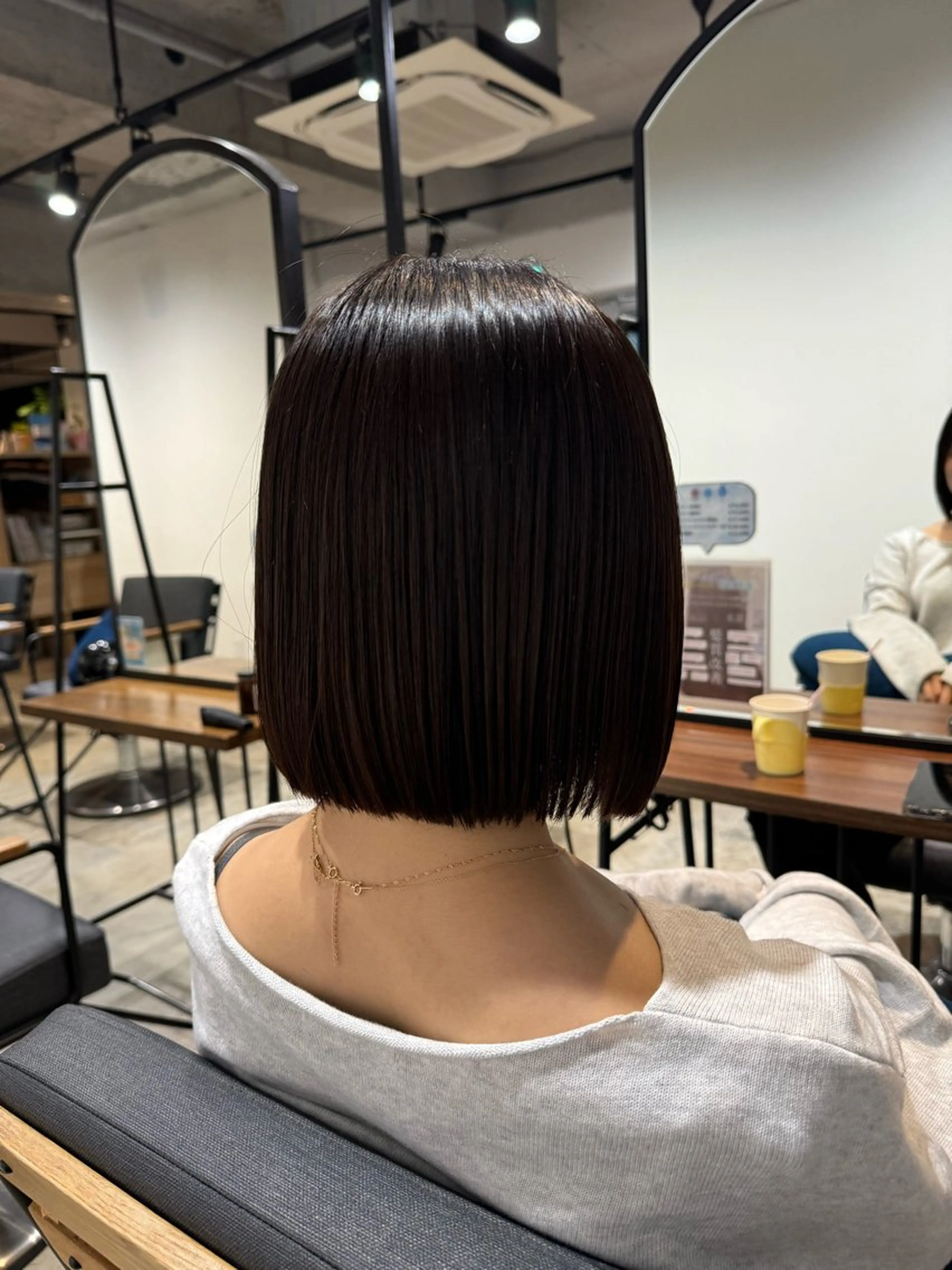 ショート ボブ レイヤー/大人ボブ 渡邉【日吉美容室】のヘアスタイル