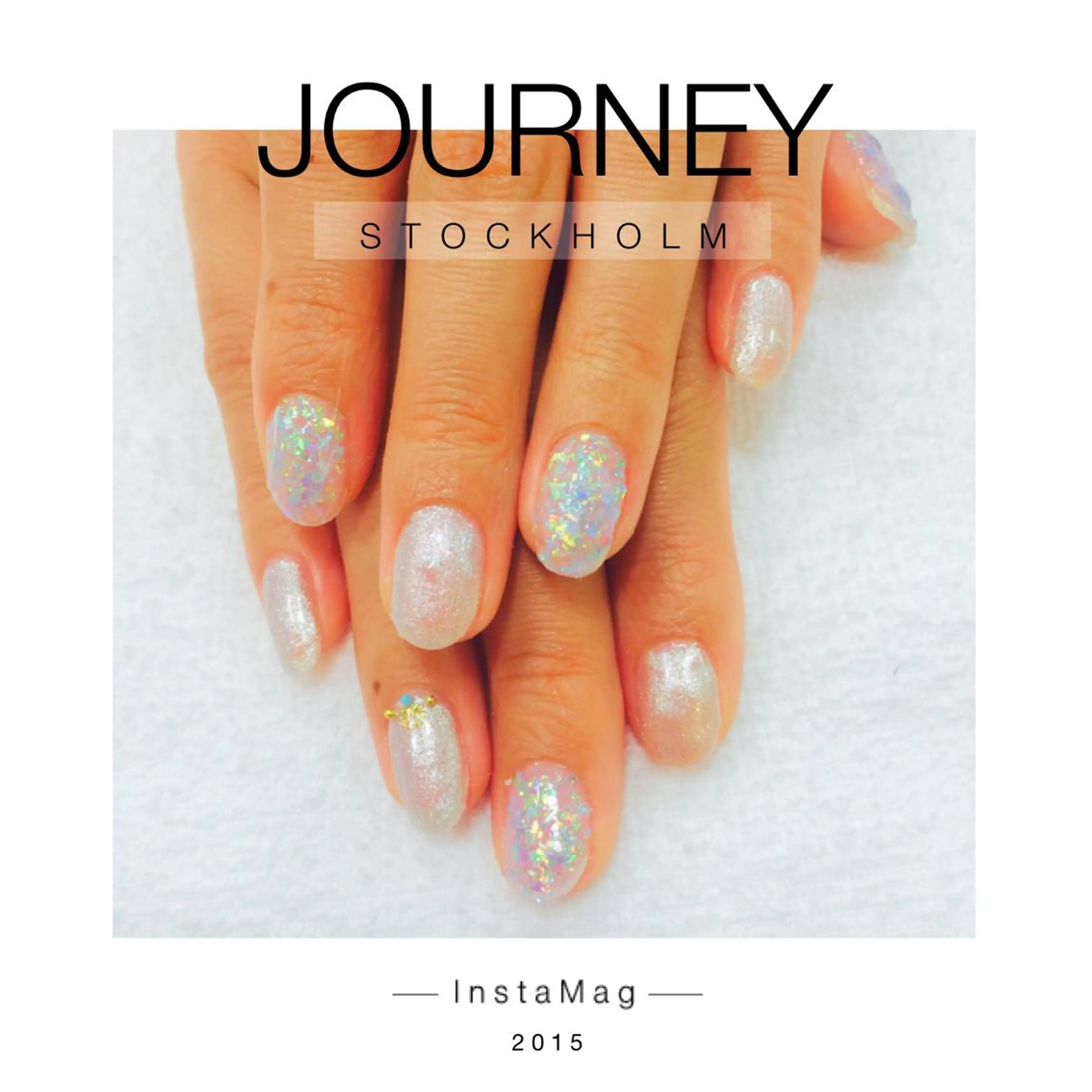 ネイル キラキラネイル シルバー Ly   hair（リーヘア）所属・Lyhair🦊🎀 AKIのヘアスタイル