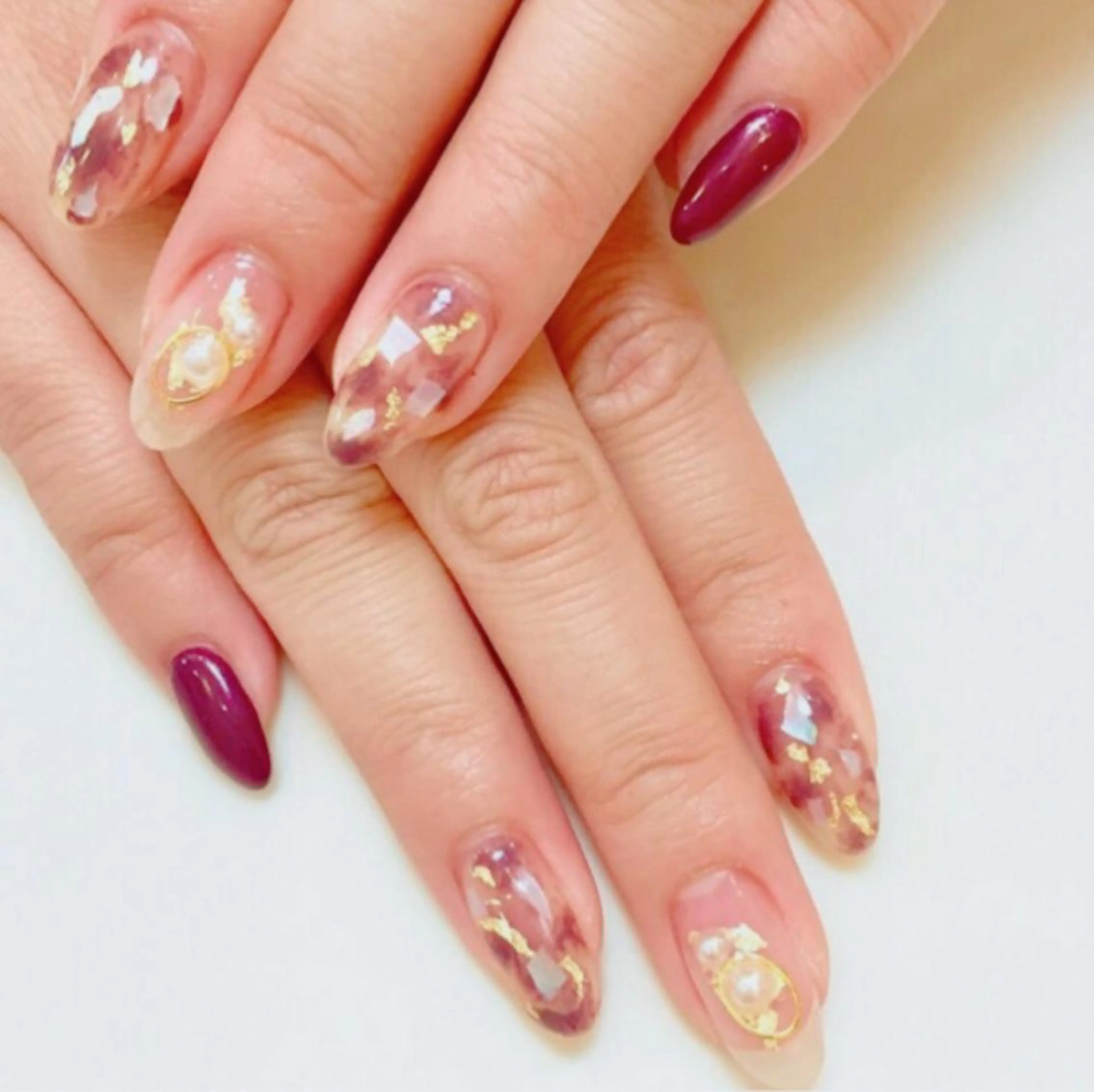 ネイル ネイル＆フラワーサロン〜Ri✦hiro〜鳥栖店所属・HIRATA RIEのネイルデザイン