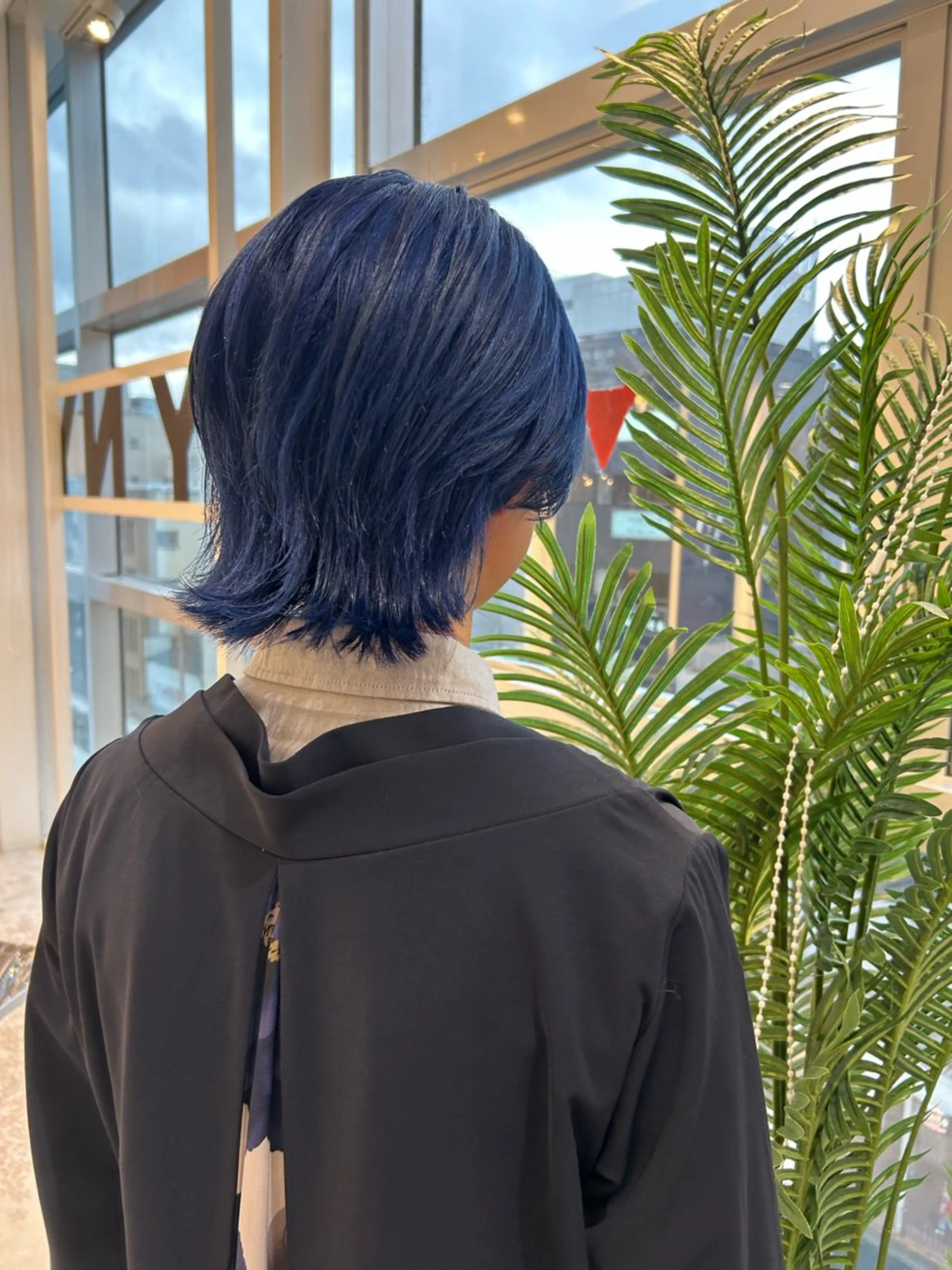 カラー Via  京都烏丸所属・ブロンド/ハイトーン /レイヤー/りなのヘアスタイル