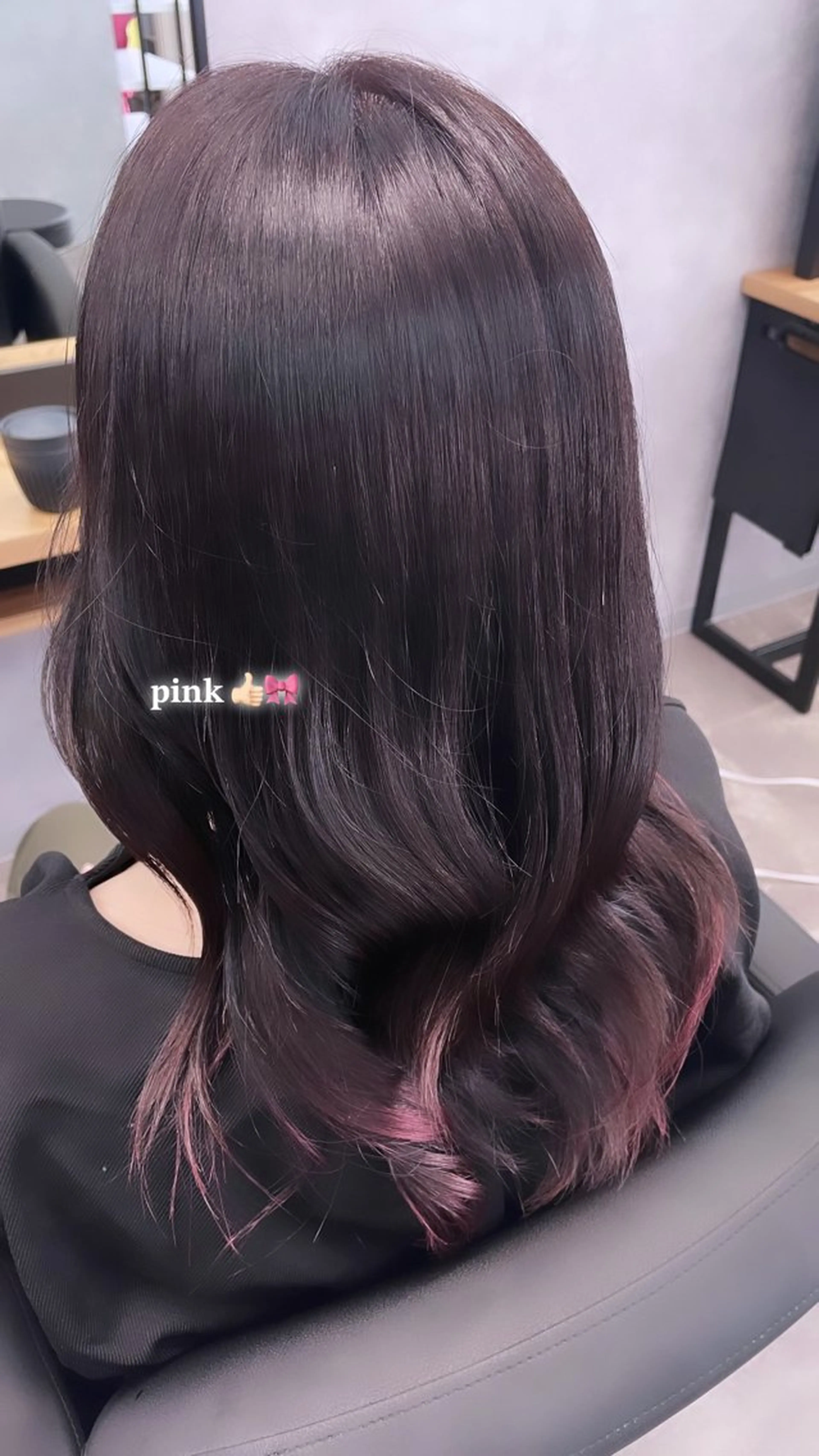 セミロング カラー ブリーチ ブラウンカラー ピンクカラー ピンクブラウン ヘアカラー 🪡 KIMU🪡🎀のヘアスタイル