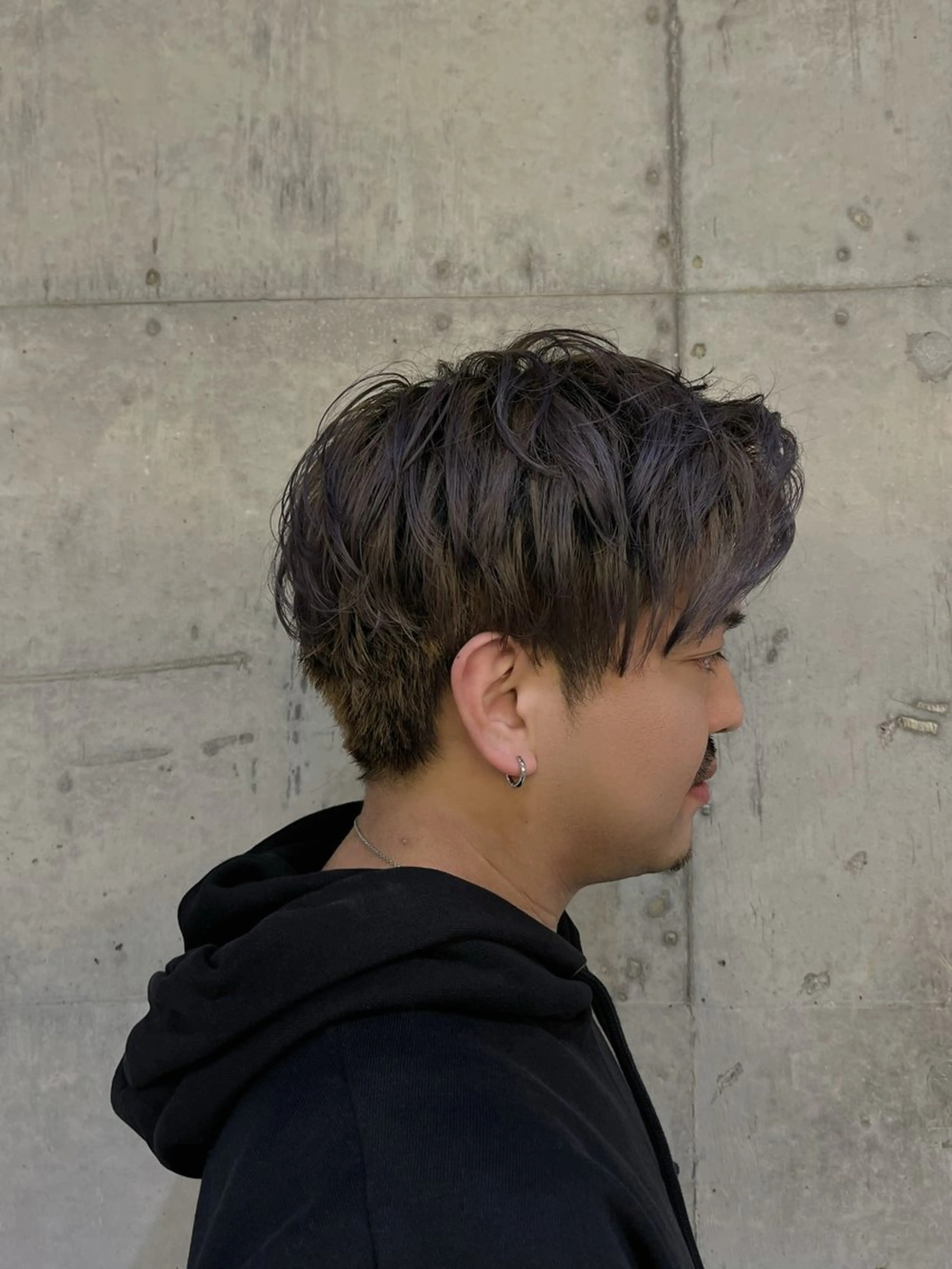 カラー メンズ メンズブリーチ ブリーチ rinaブリーチなし 透明感カラーのヘアスタイル