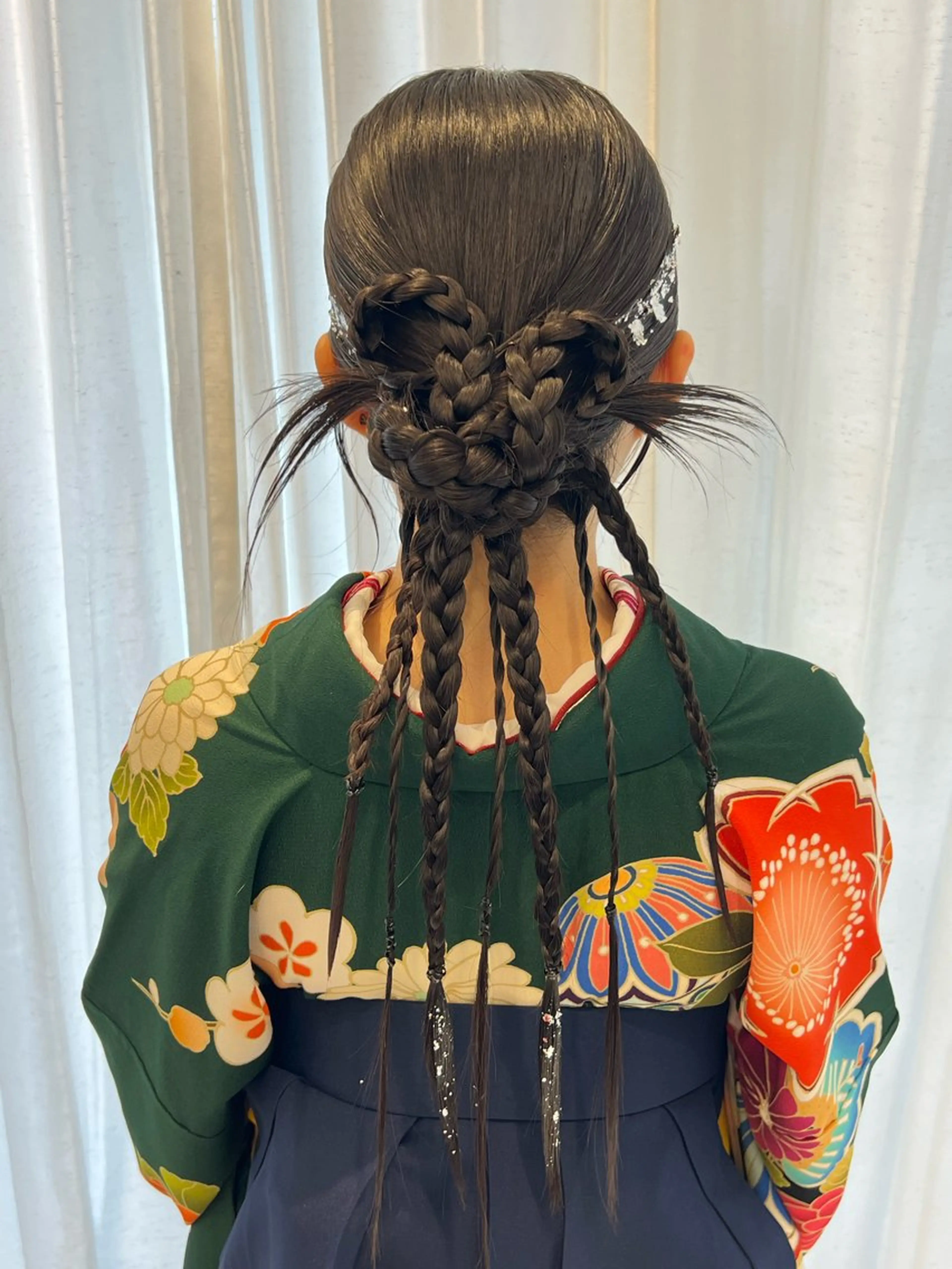 ヘアアレンジ 着物ヘア 卒業式のヘアスタイル 髪飾り ヘアセット 池田 みのりのヘアスタイル