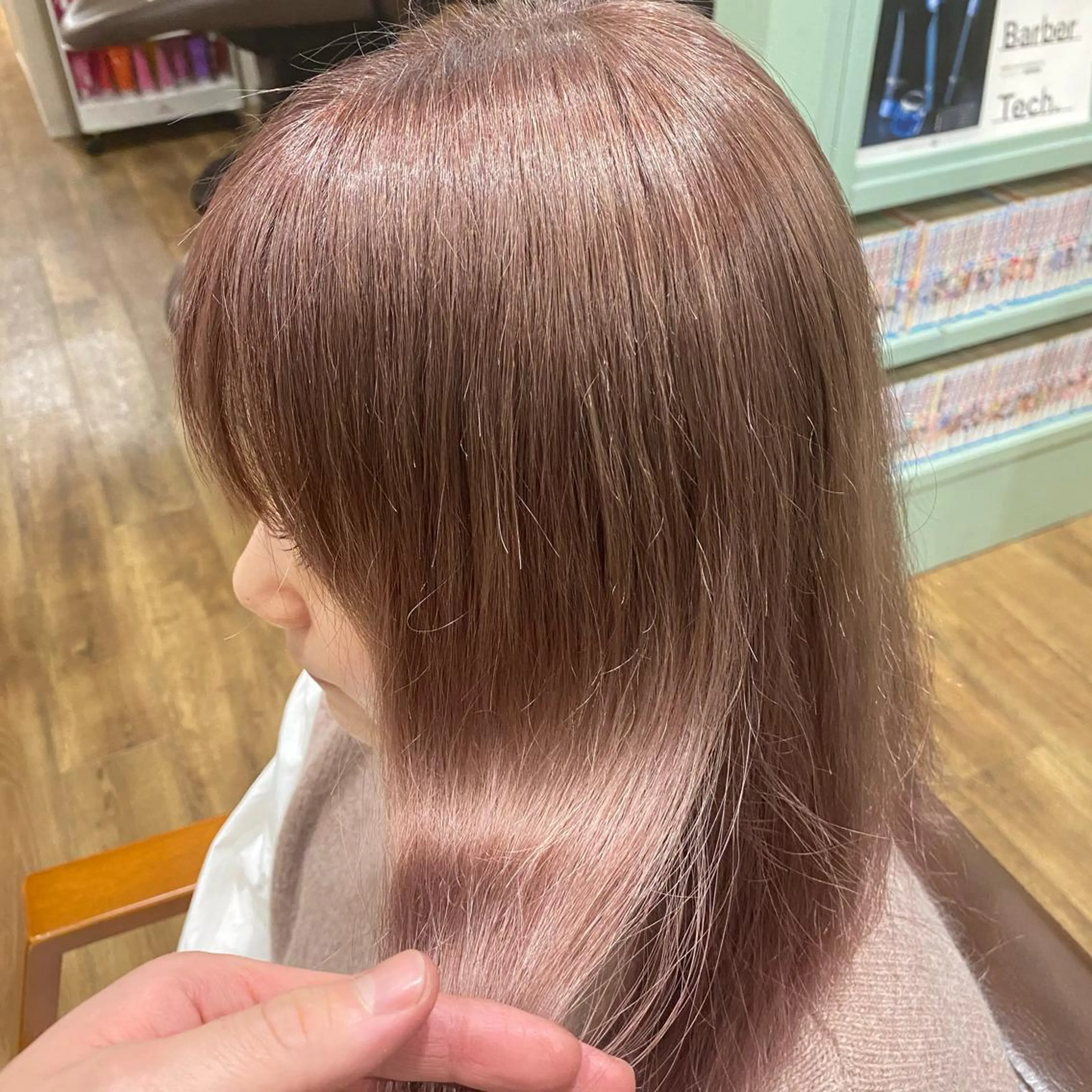 セミロング カラー ベージュカラー ピンクカラー ピンクベージュ hair slon 2co所属・堀谷 彩花のヘアスタイル