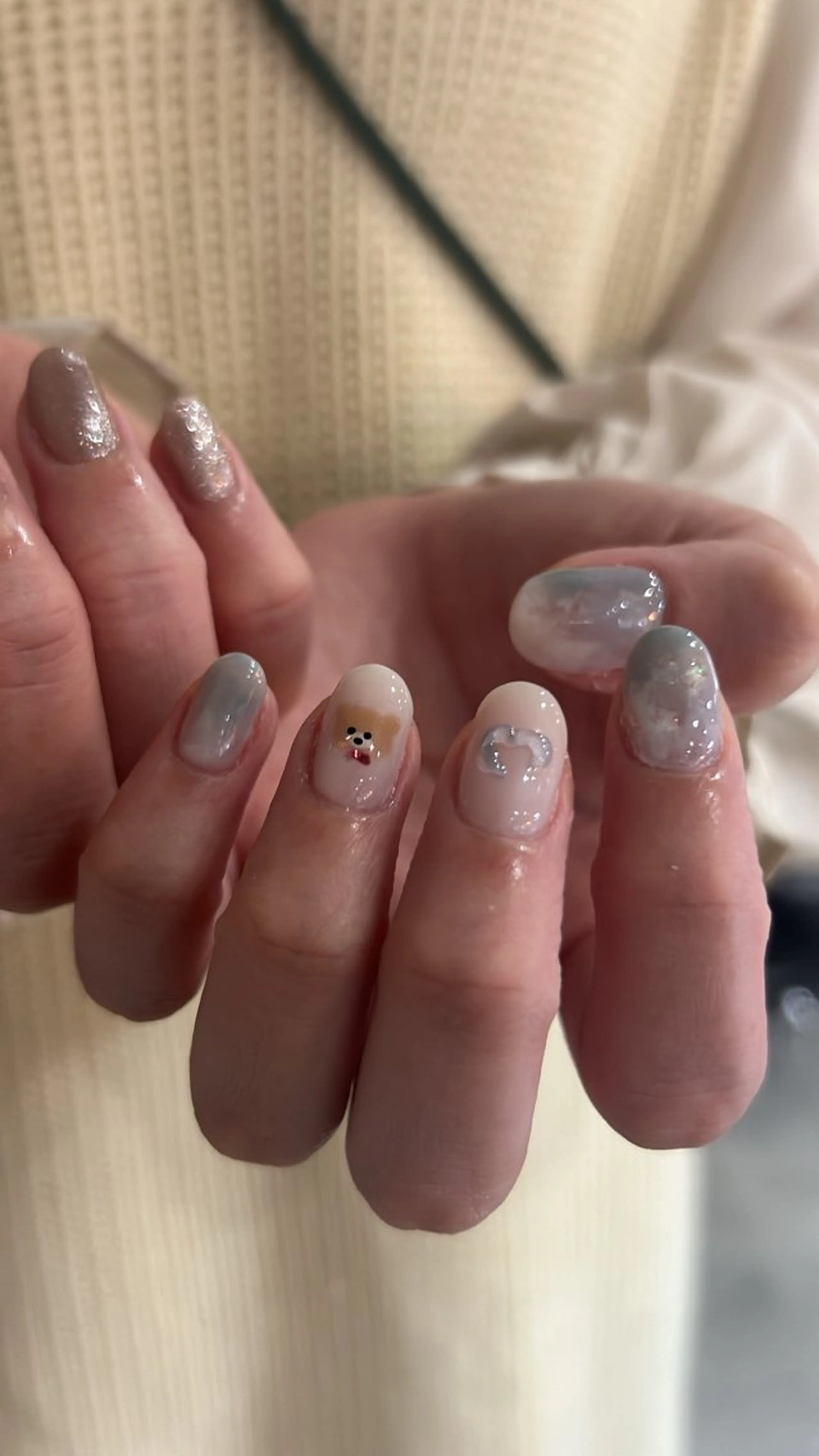 ネイル scré as Ételのネイルデザイン