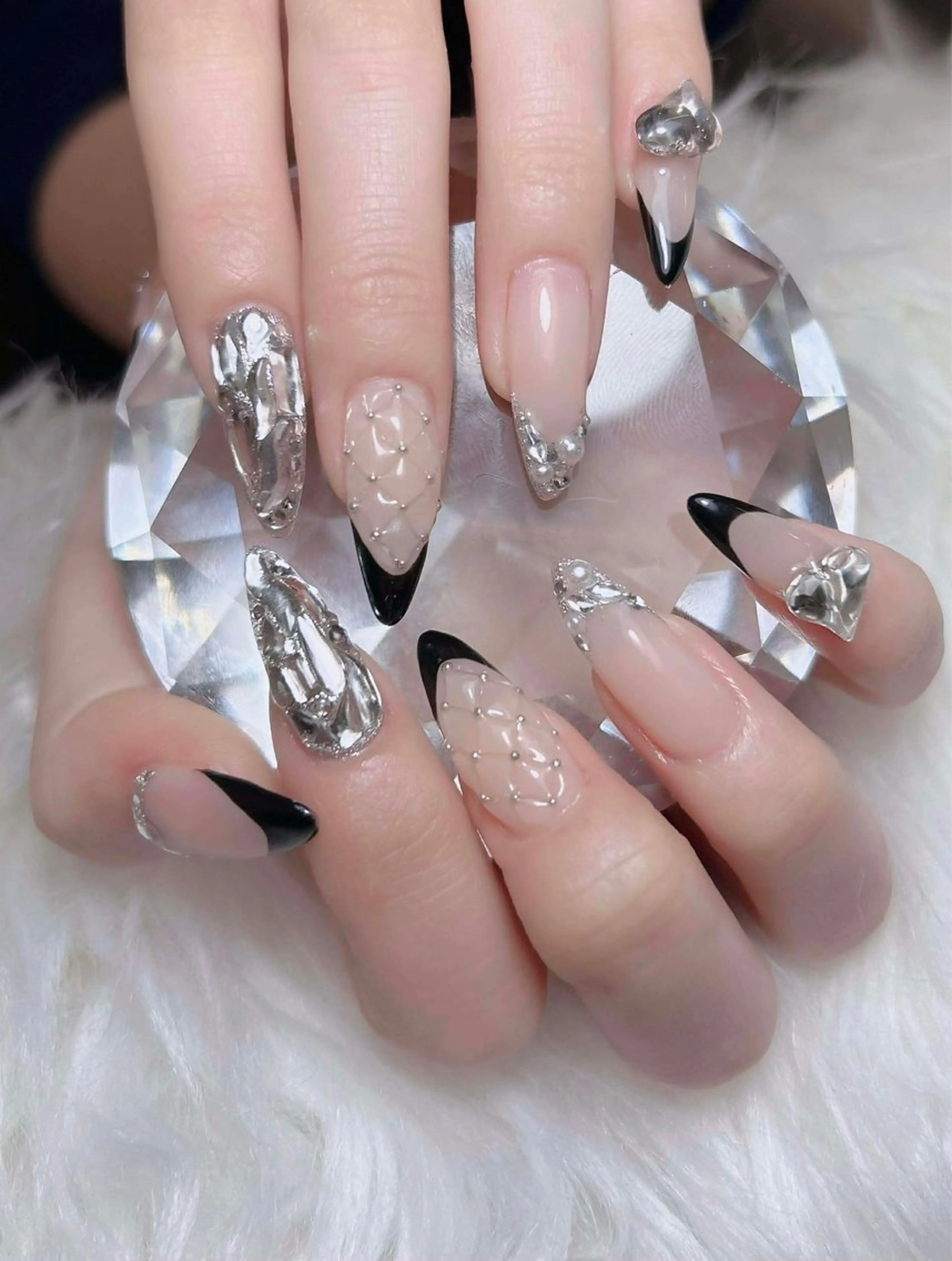 ネイル オーロラネイル チークネイル フットネイル フレンチネイル 韓国ネイル ハンドネイル Lumi Nailのネイルデザイン