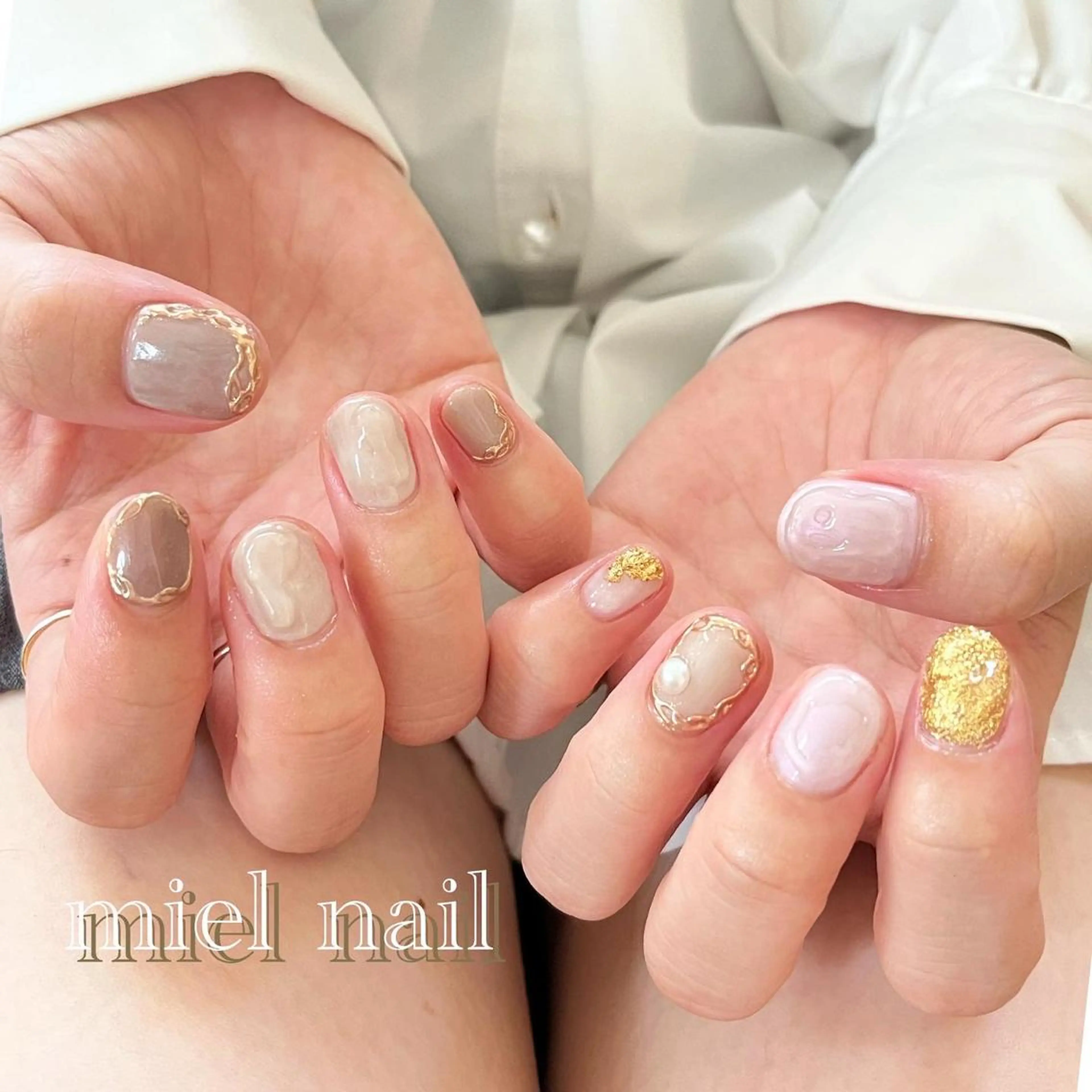 ネイル ゴールド 大理石ネイル(マーブル) ミラーネイル ニュアンスネイル ハンドネイル miel nailのネイルデザイン