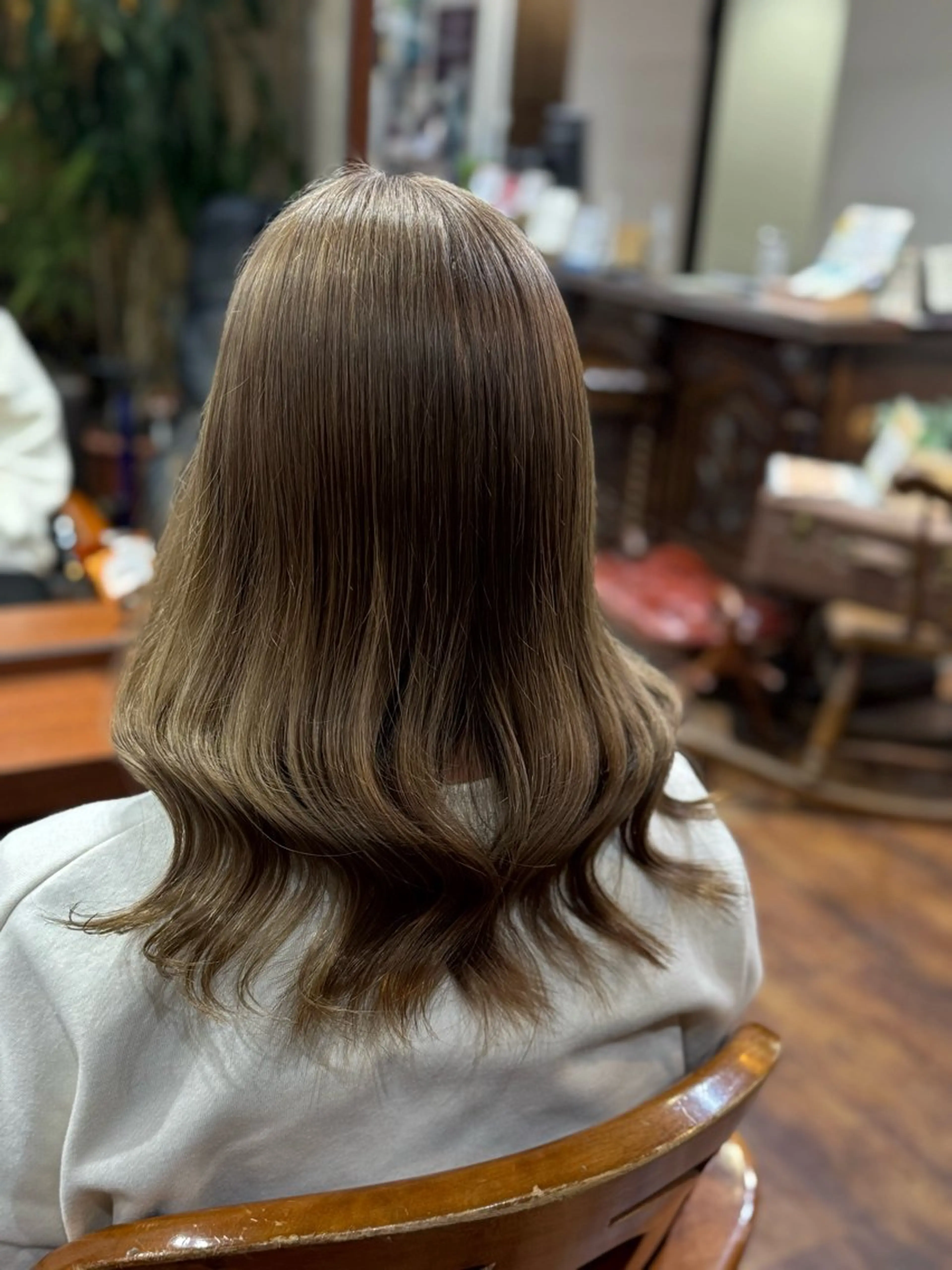 ミディアム 🌟YUYA/寒色/ エクステ/ハイトーンのヘアスタイル