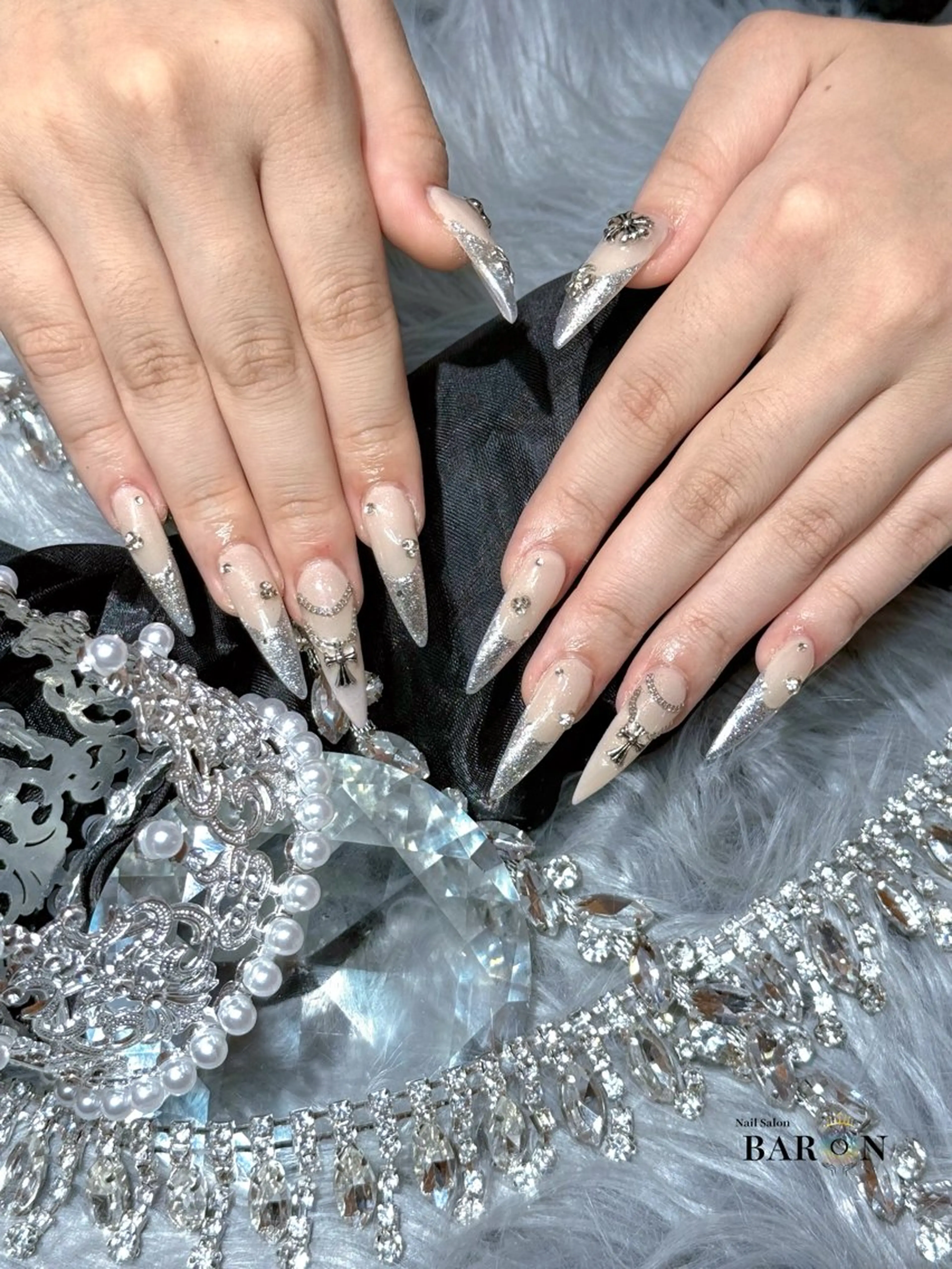 ネイル BARON LISAのネイルデザイン