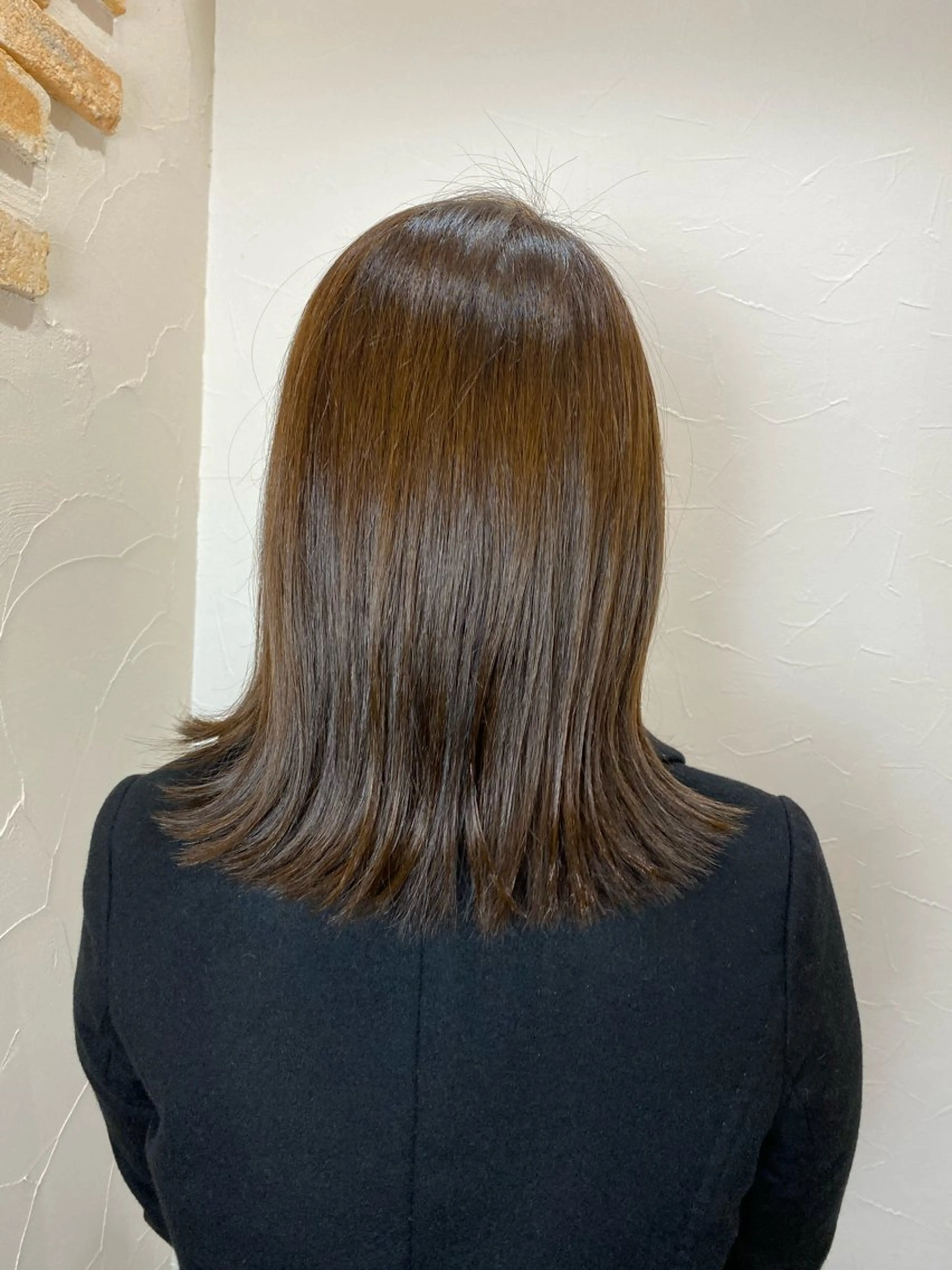 セミロング 外ハネヘア 縮毛矯正&髪質改善/ きょうの🐺のヘアスタイル