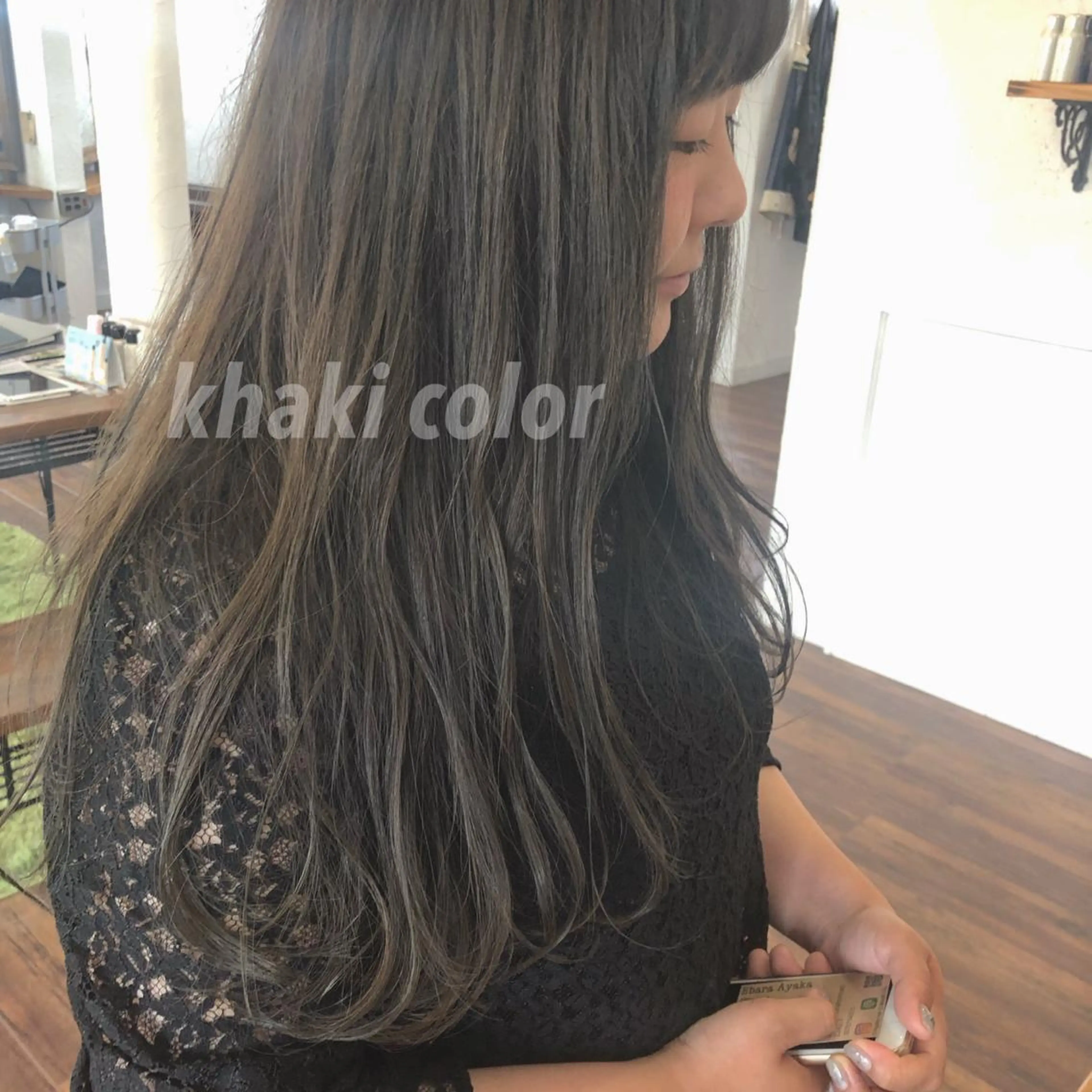 ロング カラー カット ヘアカラー 縮毛矯正 トリートメント 江原 彩華のヘアスタイル