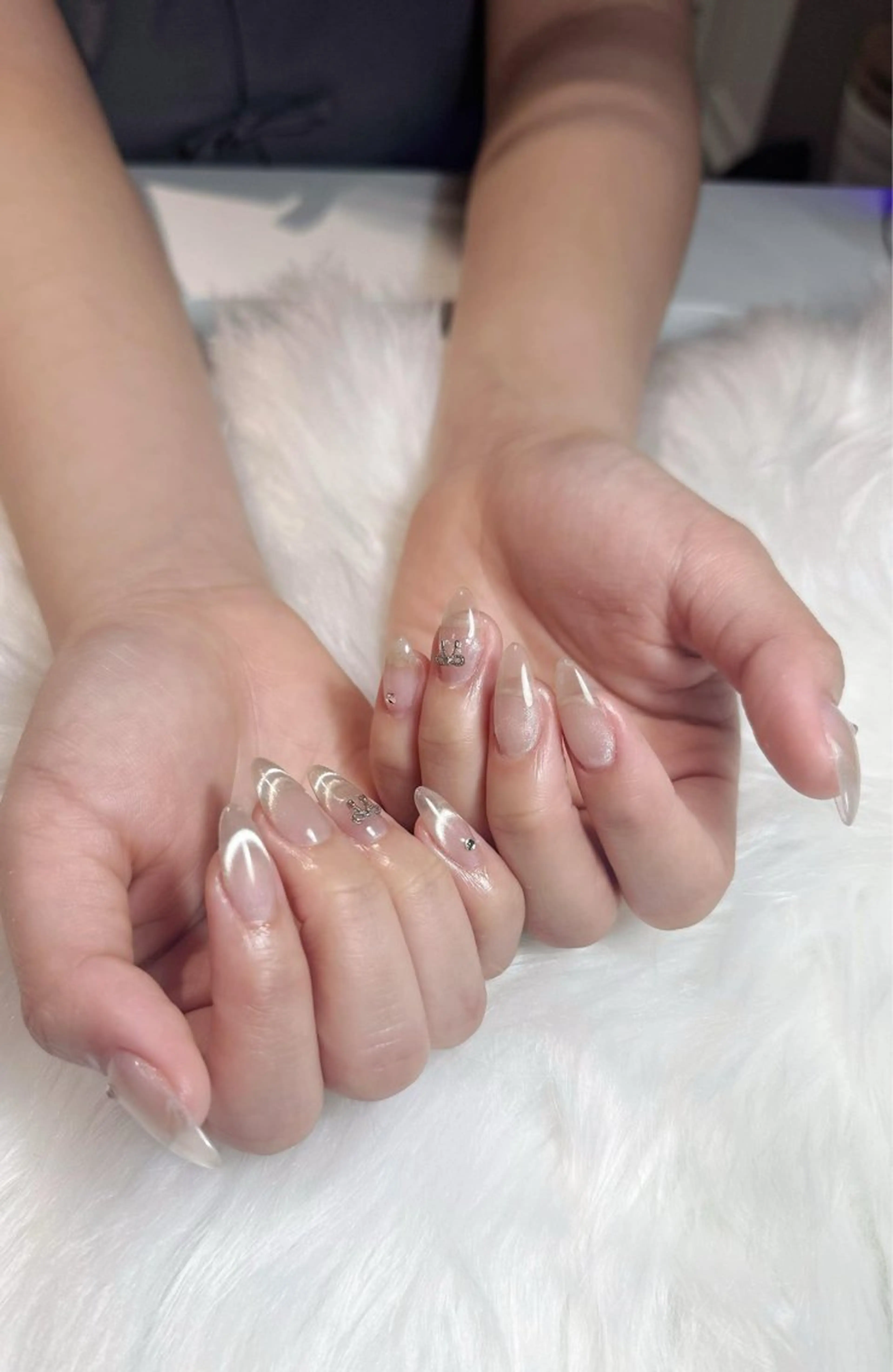 ネイル オーロラネイル チークネイル フットネイル フレンチネイル ジェルネイル Nichi Nailsのネイルデザイン