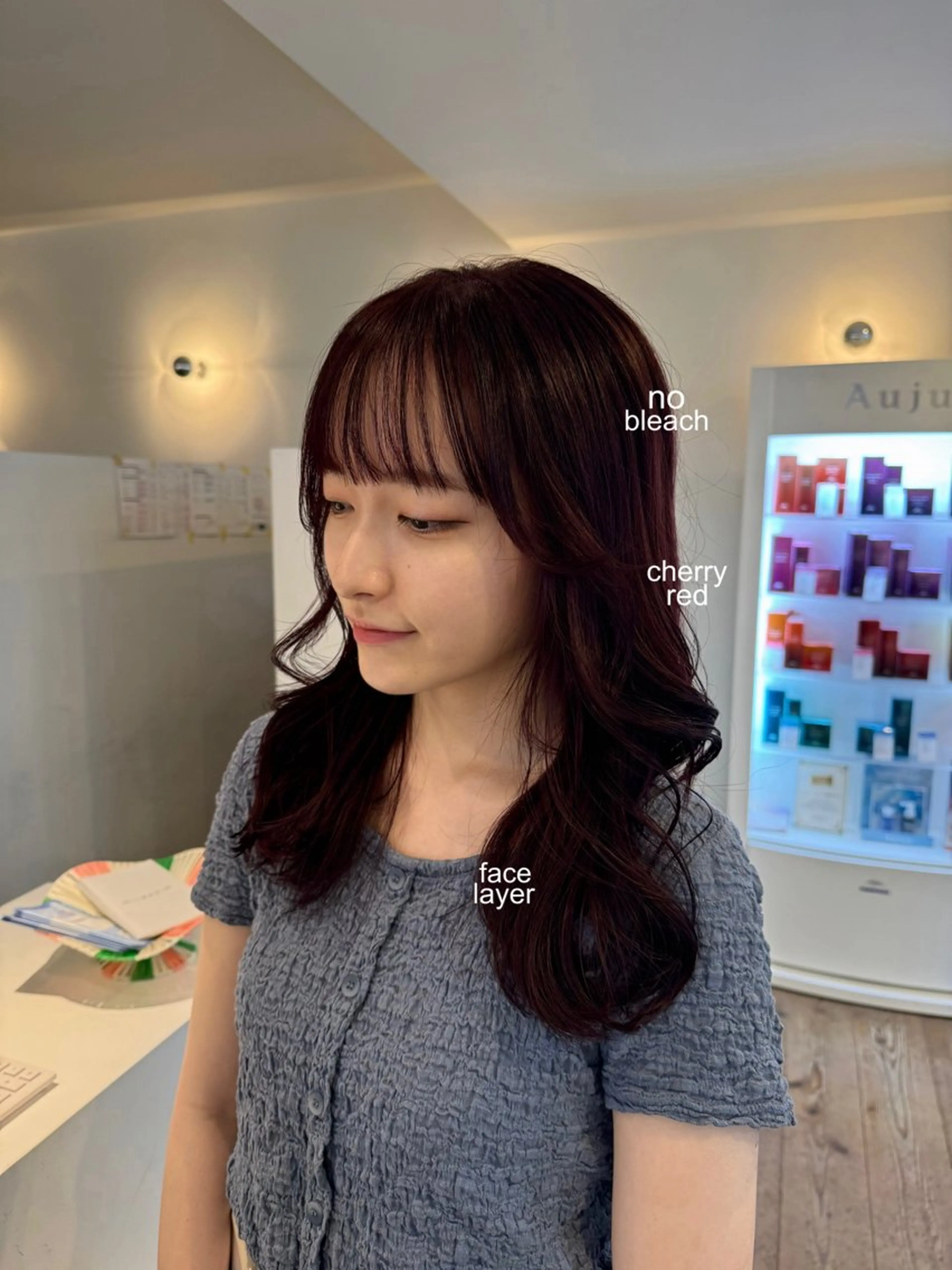 ミディアム カラー ミディアムパーマ ブリーチ ダブルカラー イヤリングカラー ハイトーンカラー カット ヘアカラー トリートメント 長田 唯のヘアスタイル