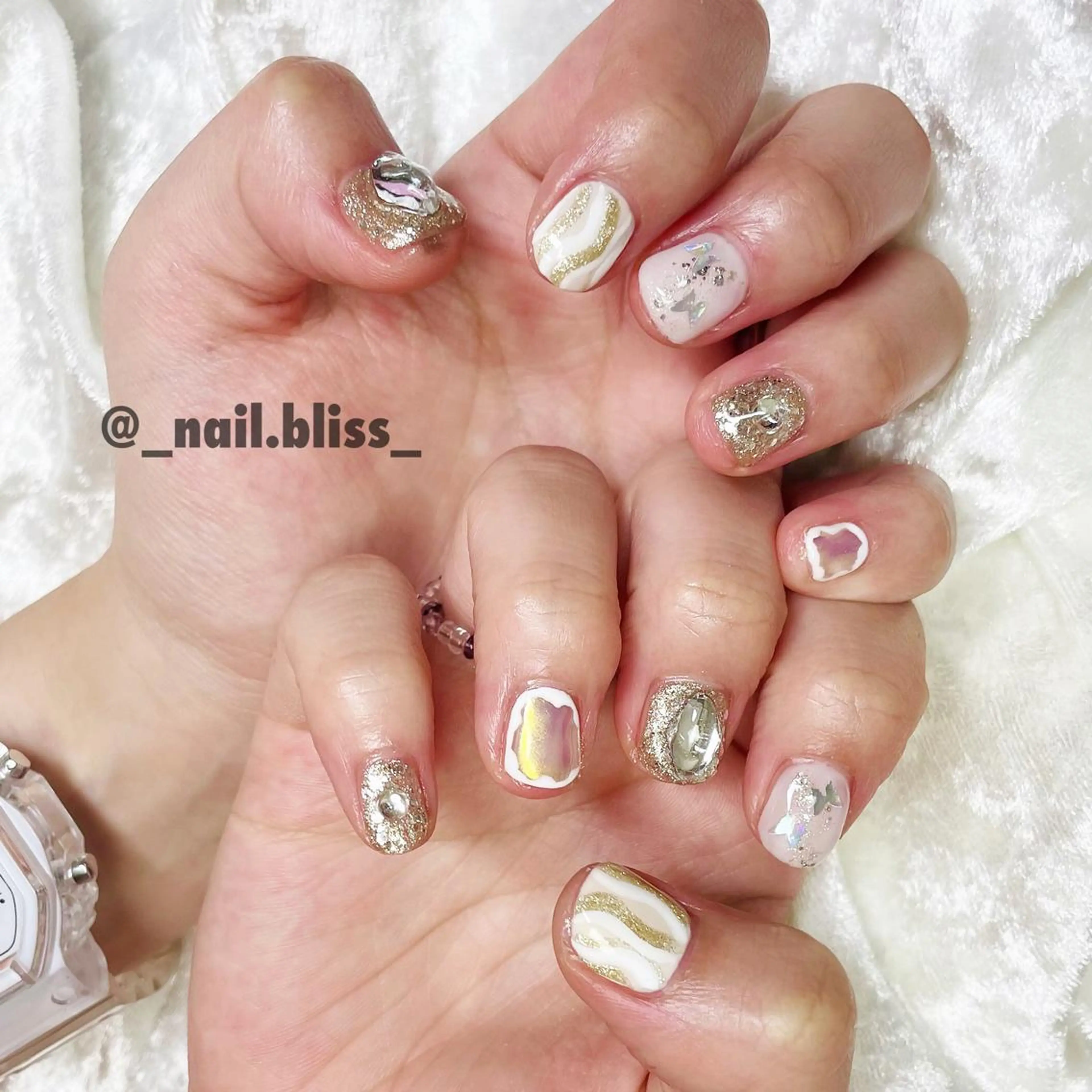 ネイル ホワイト ハンドネイル NAIL BLISSのネイルデザイン