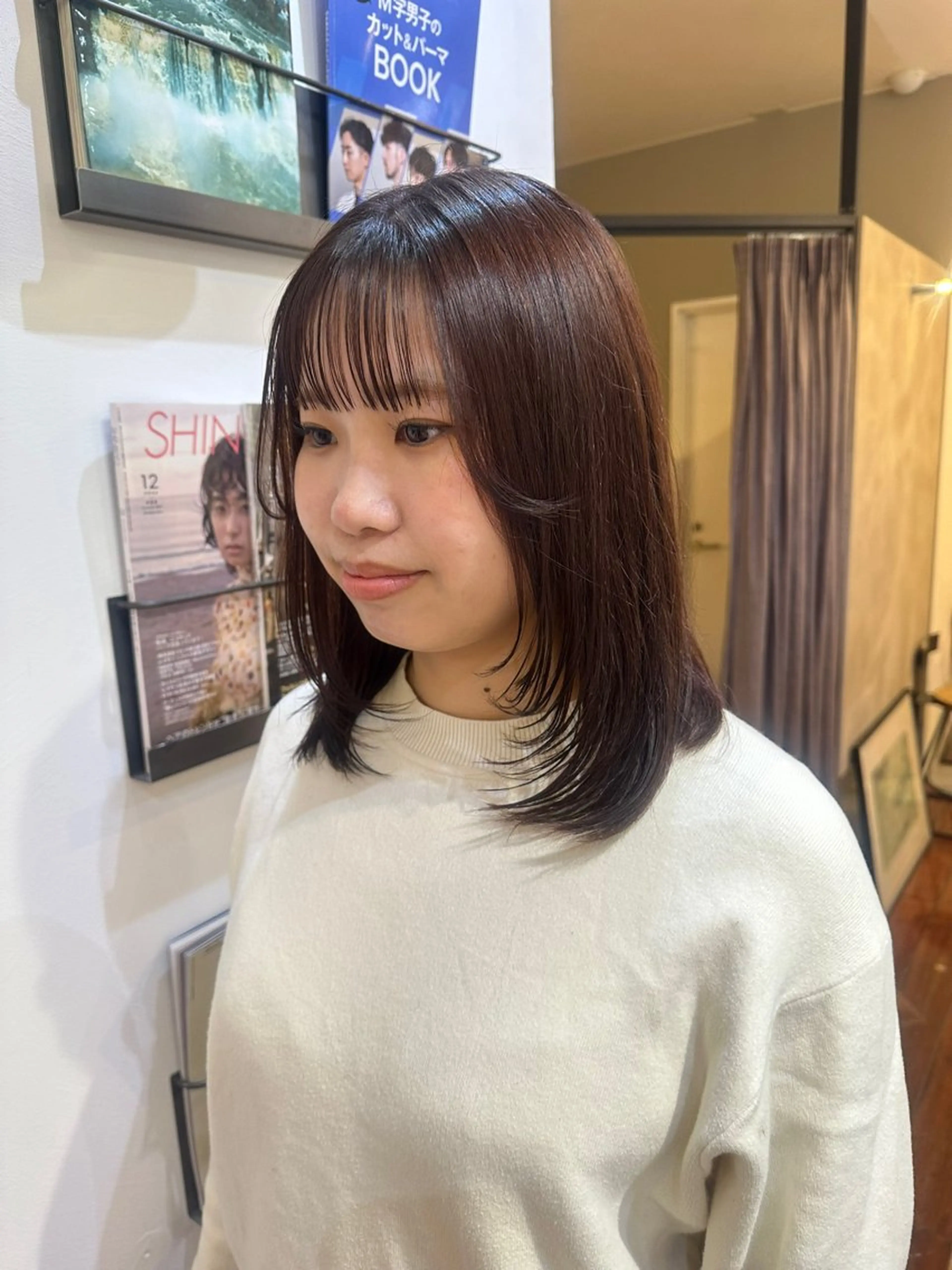 ミディアム ヘアカラー momo 札幌美容師のヘアスタイル