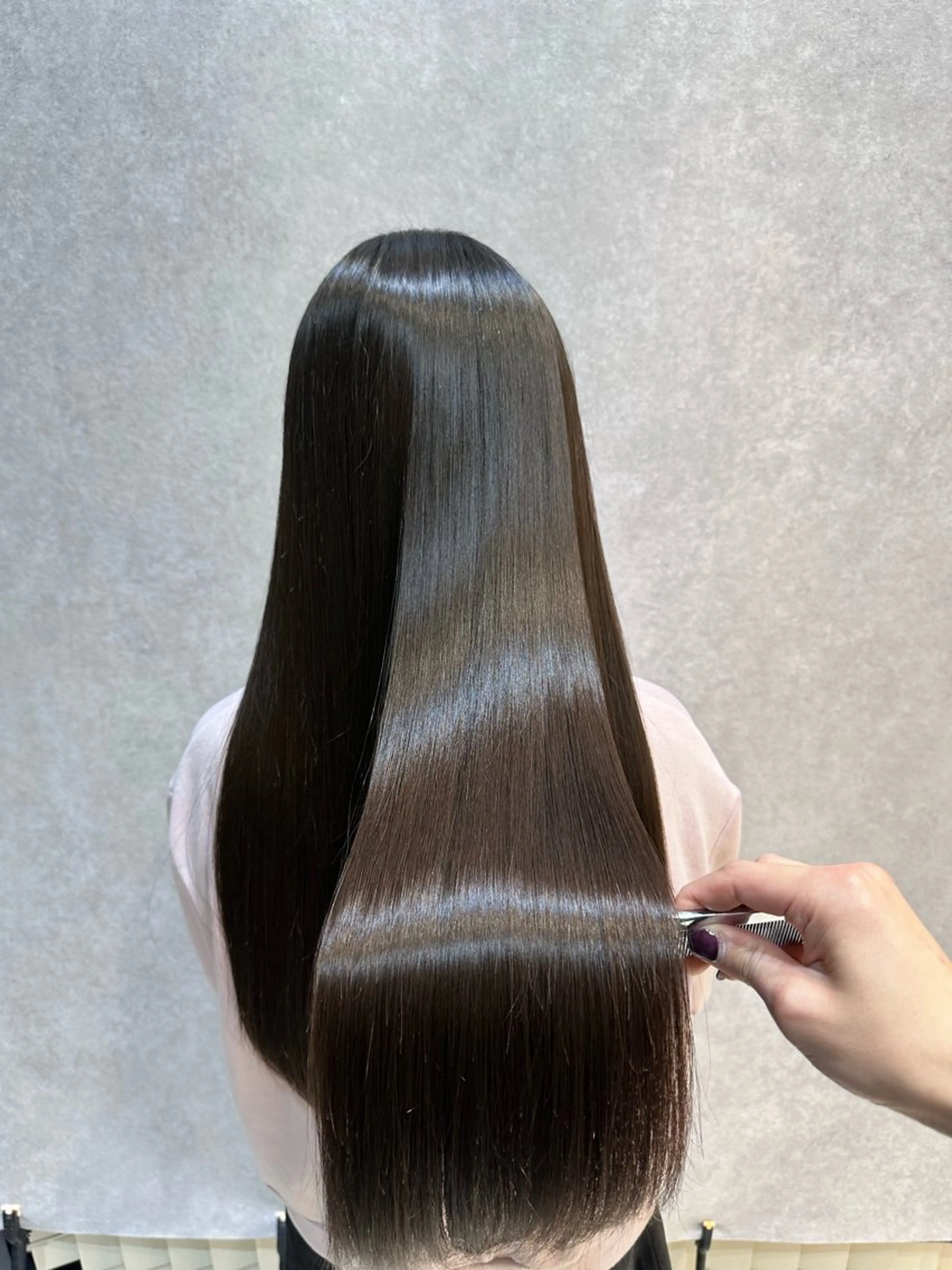 ロング 🔸縮毛矯正/髪質 改善カラー石崎🔸のヘアスタイル