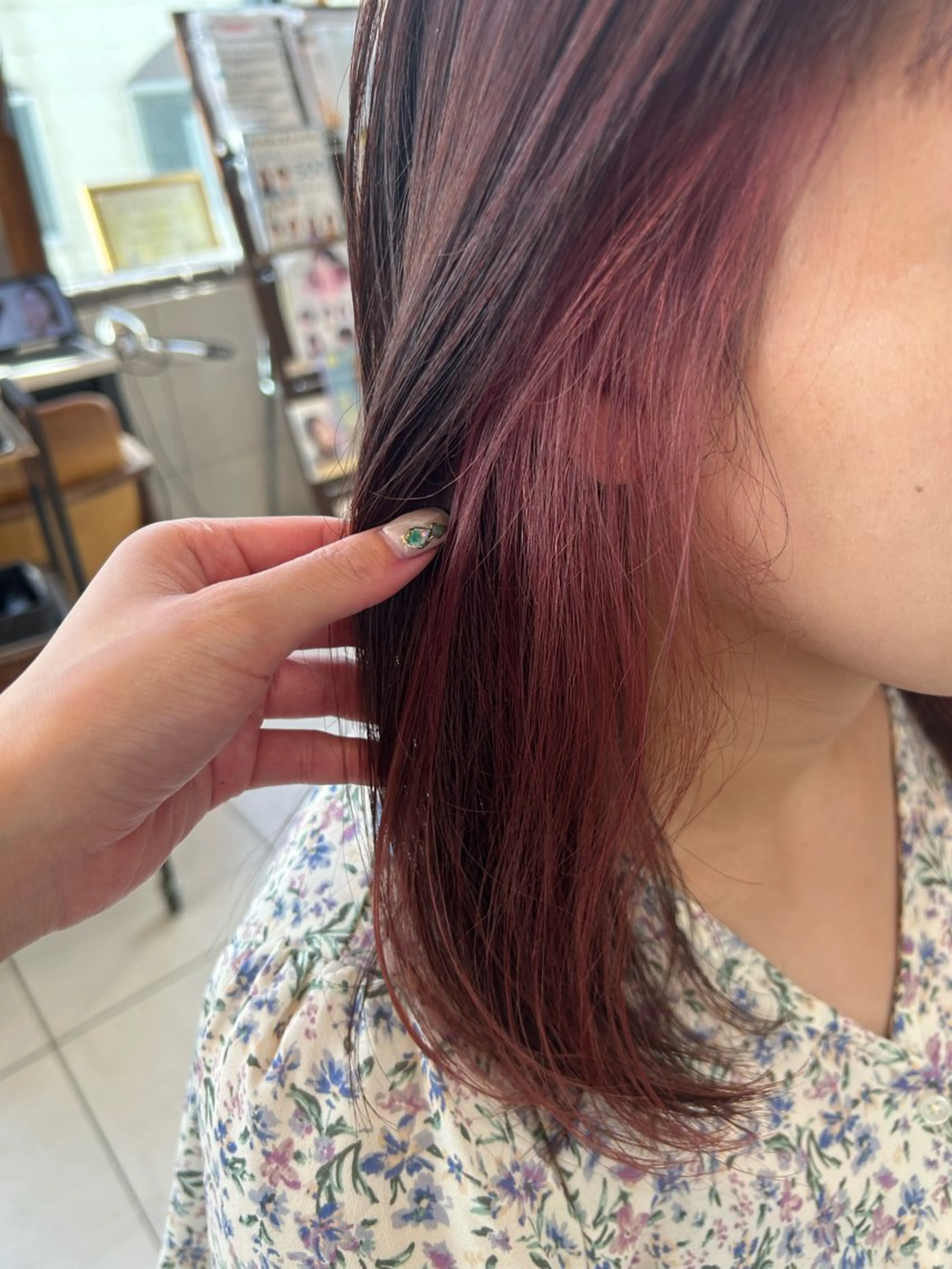 ミディアム カラー インナーカラー ヘアカラー 艶カラー/耳つぼ/ 渡辺奈緒のその他イメージ